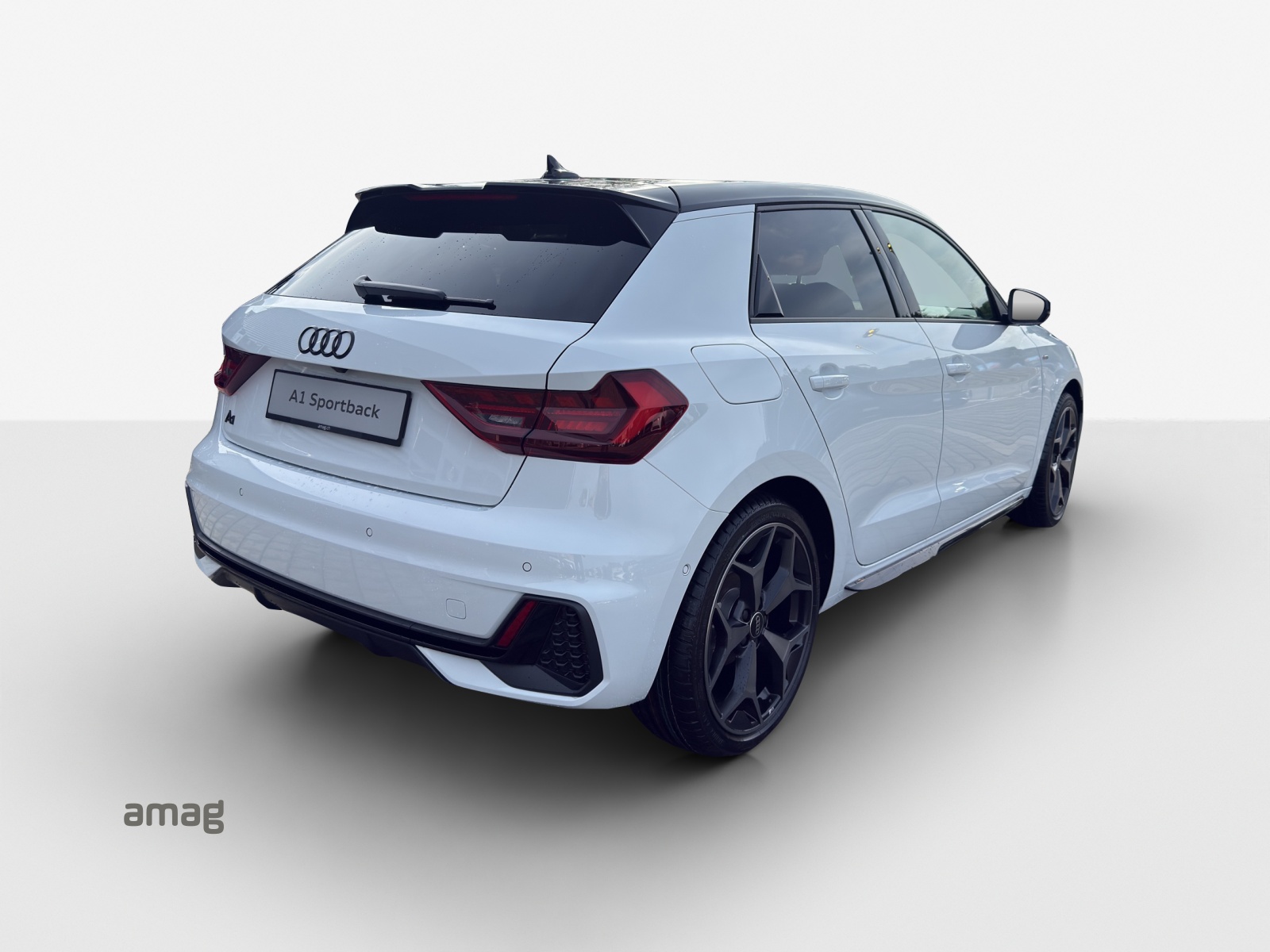 AUDI A1 Sportback 30 TFSI S Line Attraction S-tronic-image-4