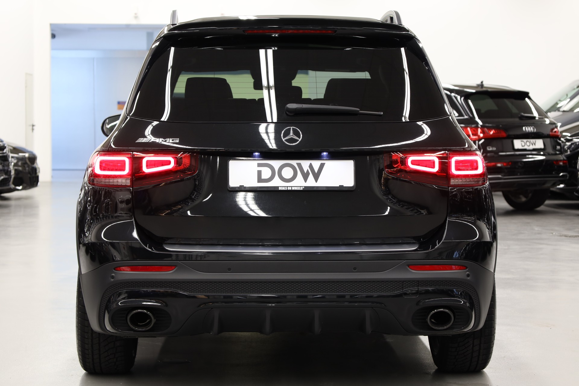 MERCEDES-BENZ GLB 35 AMG 4matic-image-9