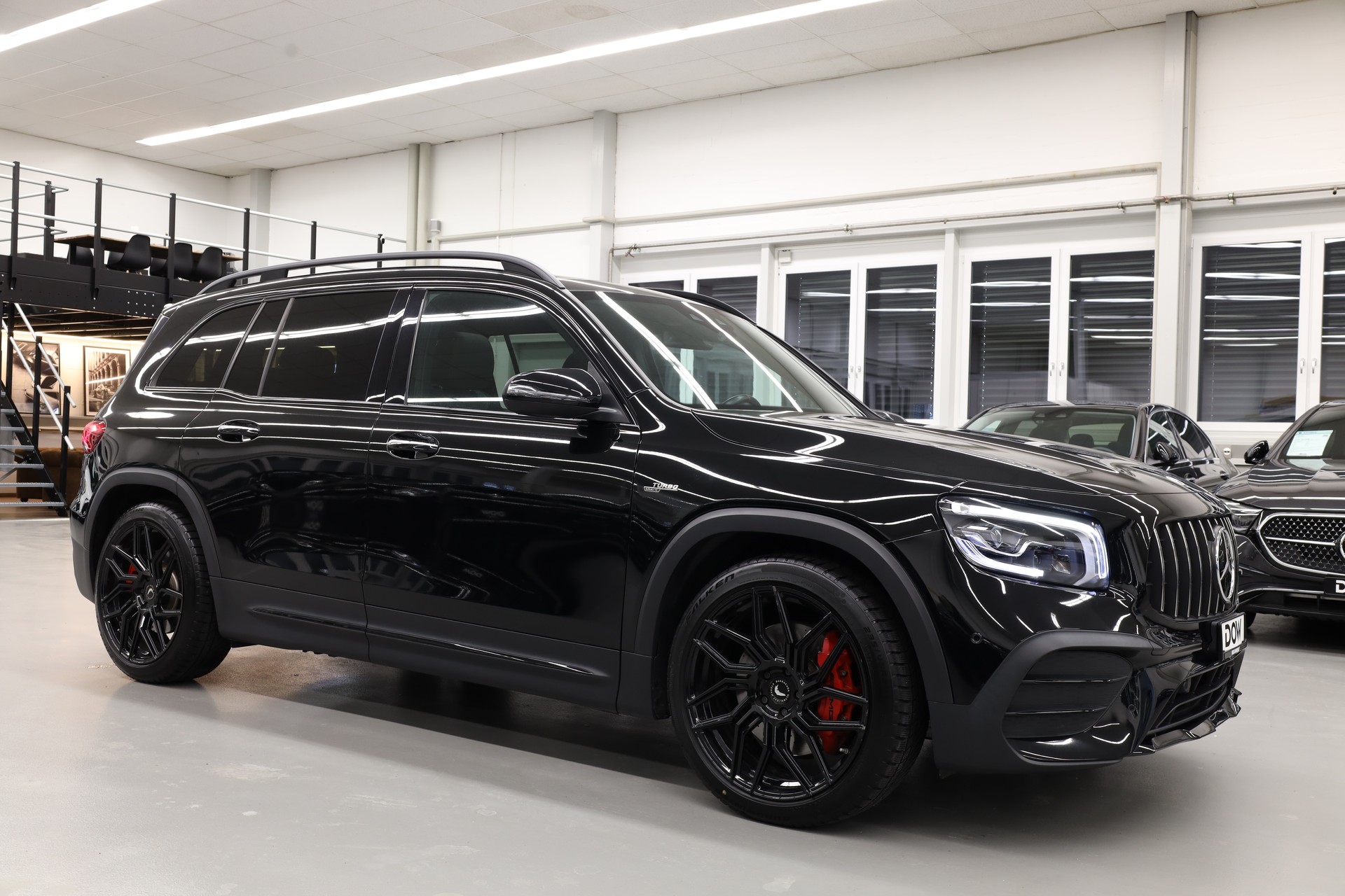 MERCEDES-BENZ GLB 35 AMG 4matic-image-1