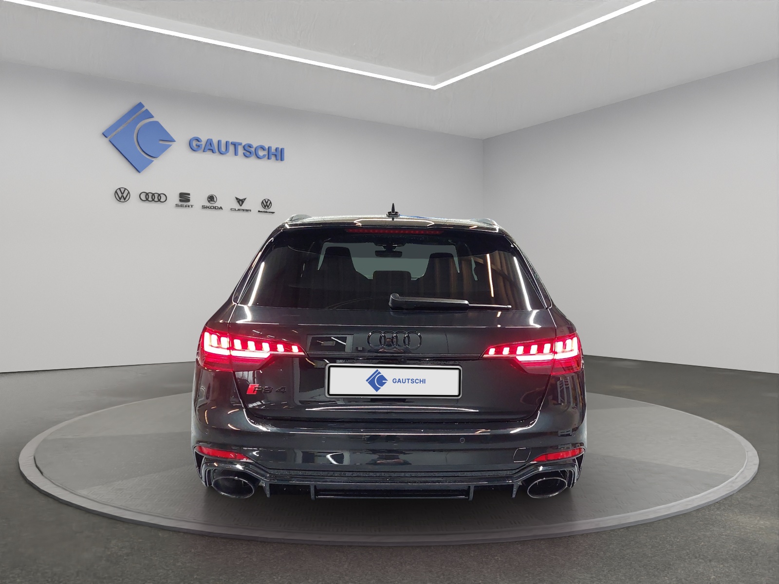 AUDI RS4 Avant quattro tiptronic-image-3