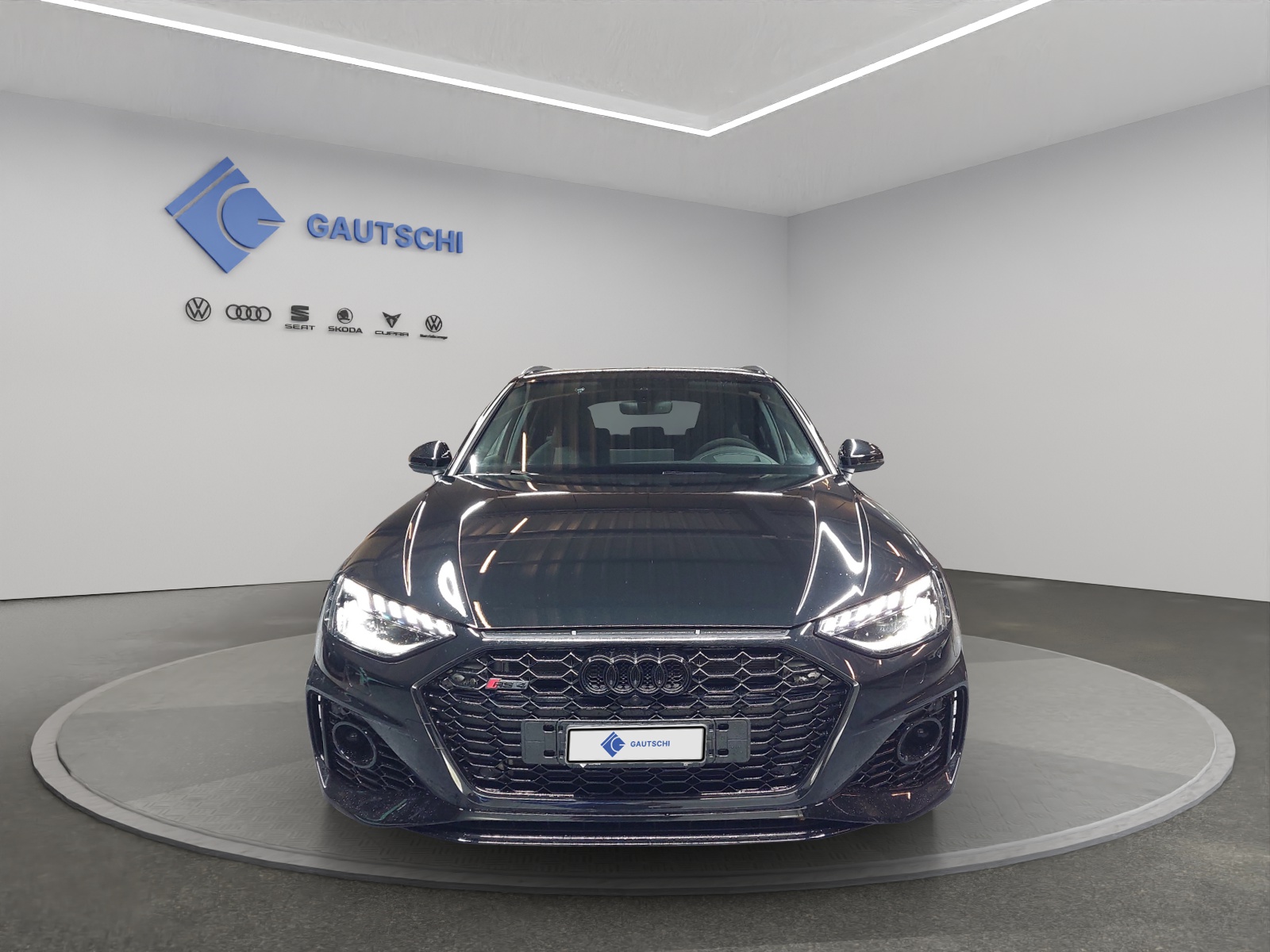 AUDI RS4 Avant quattro tiptronic-image-4