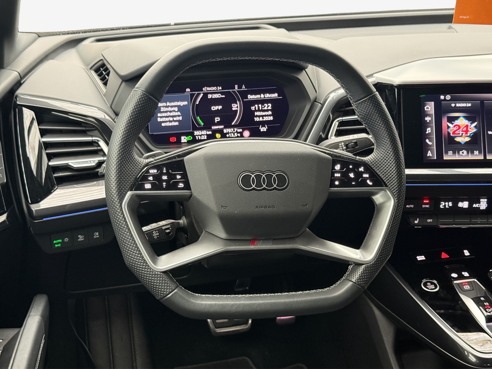 AUDI Q4 e-tron 40-image-10
