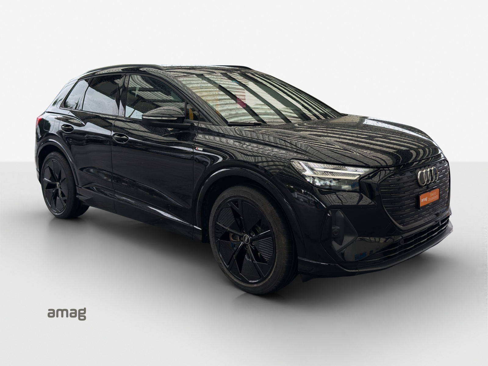 AUDI Q4 e-tron 40-image-6