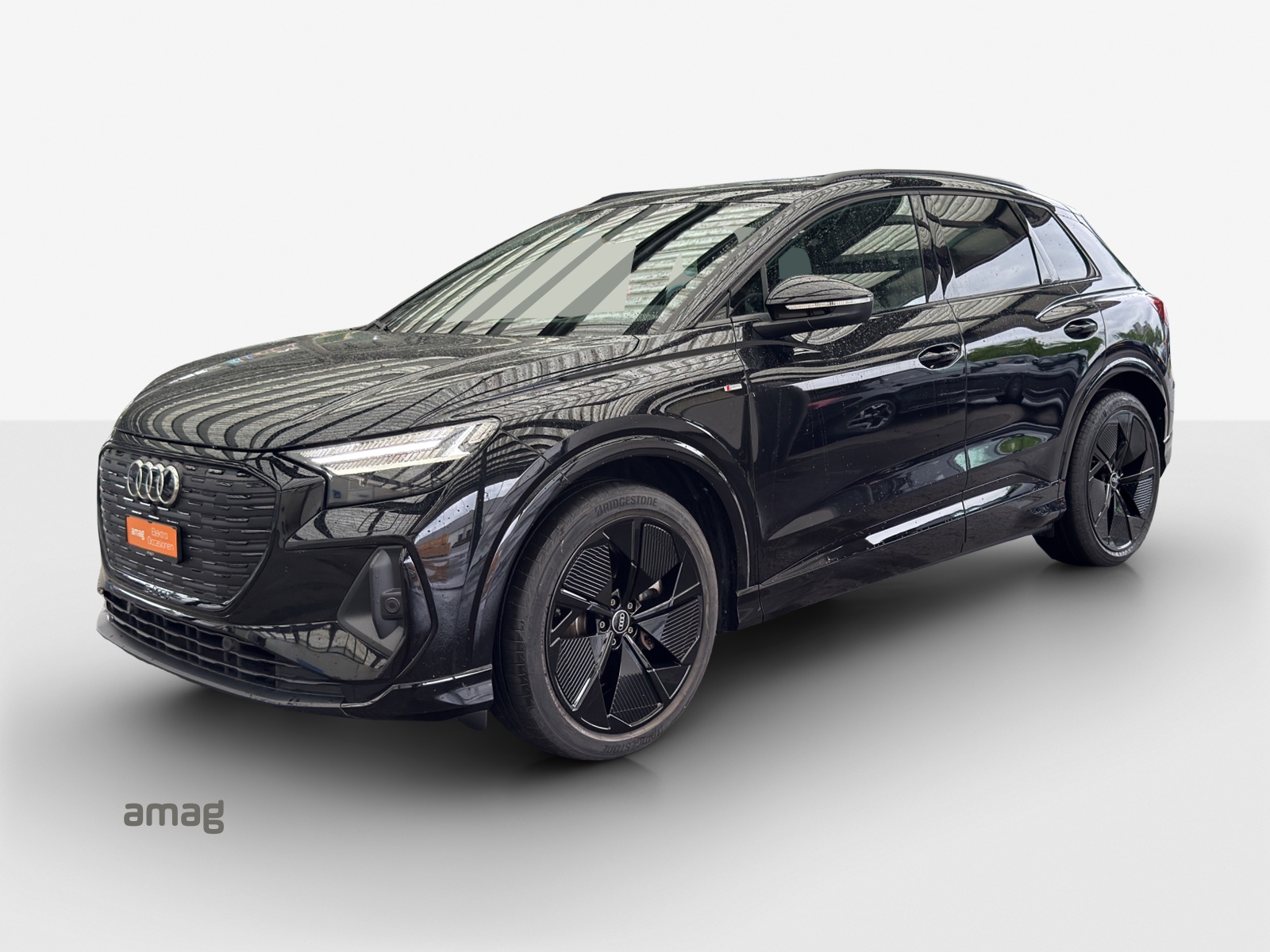 AUDI Q4 e-tron 40-image-0