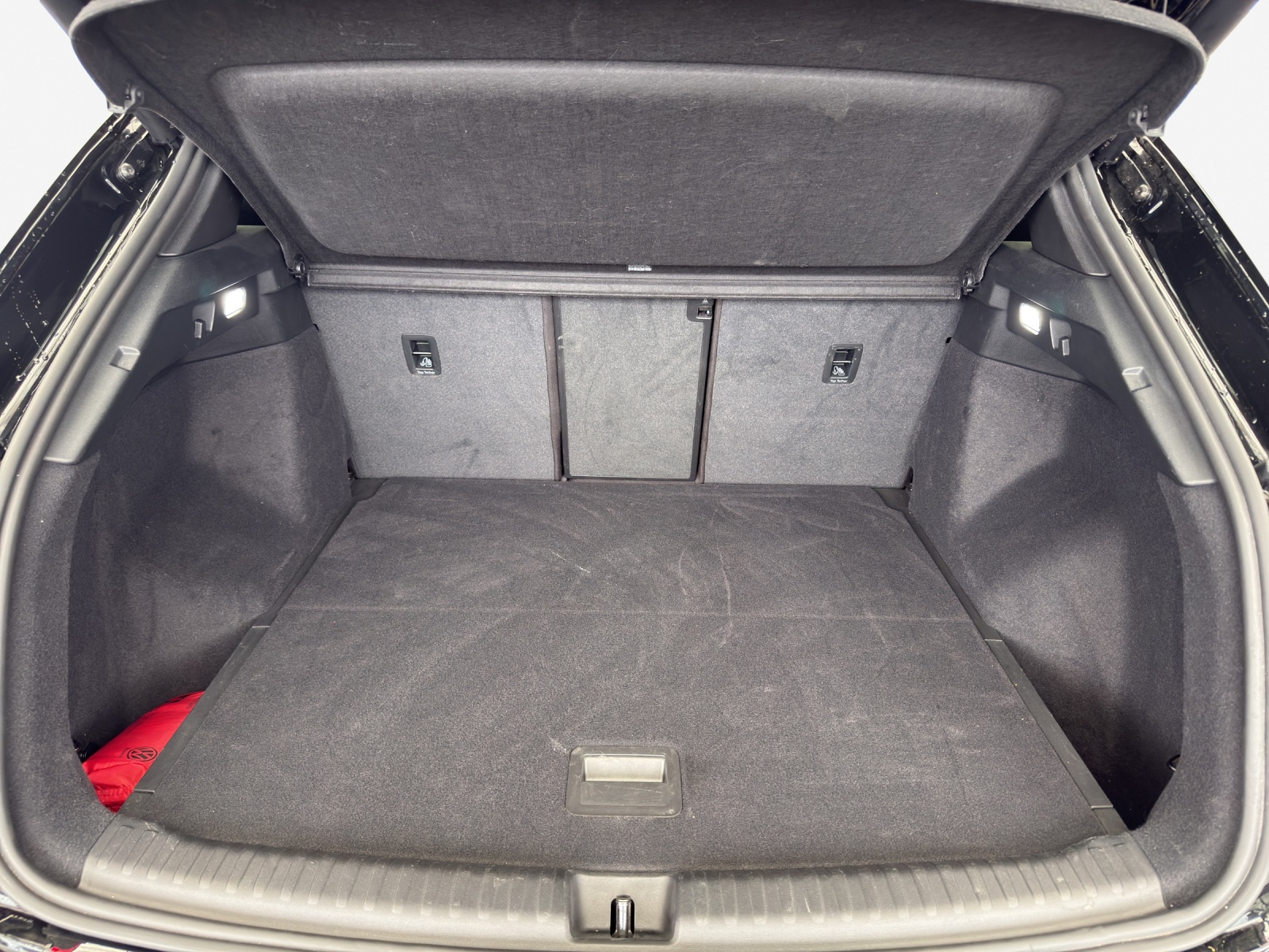 AUDI Q4 e-tron 40-image-13