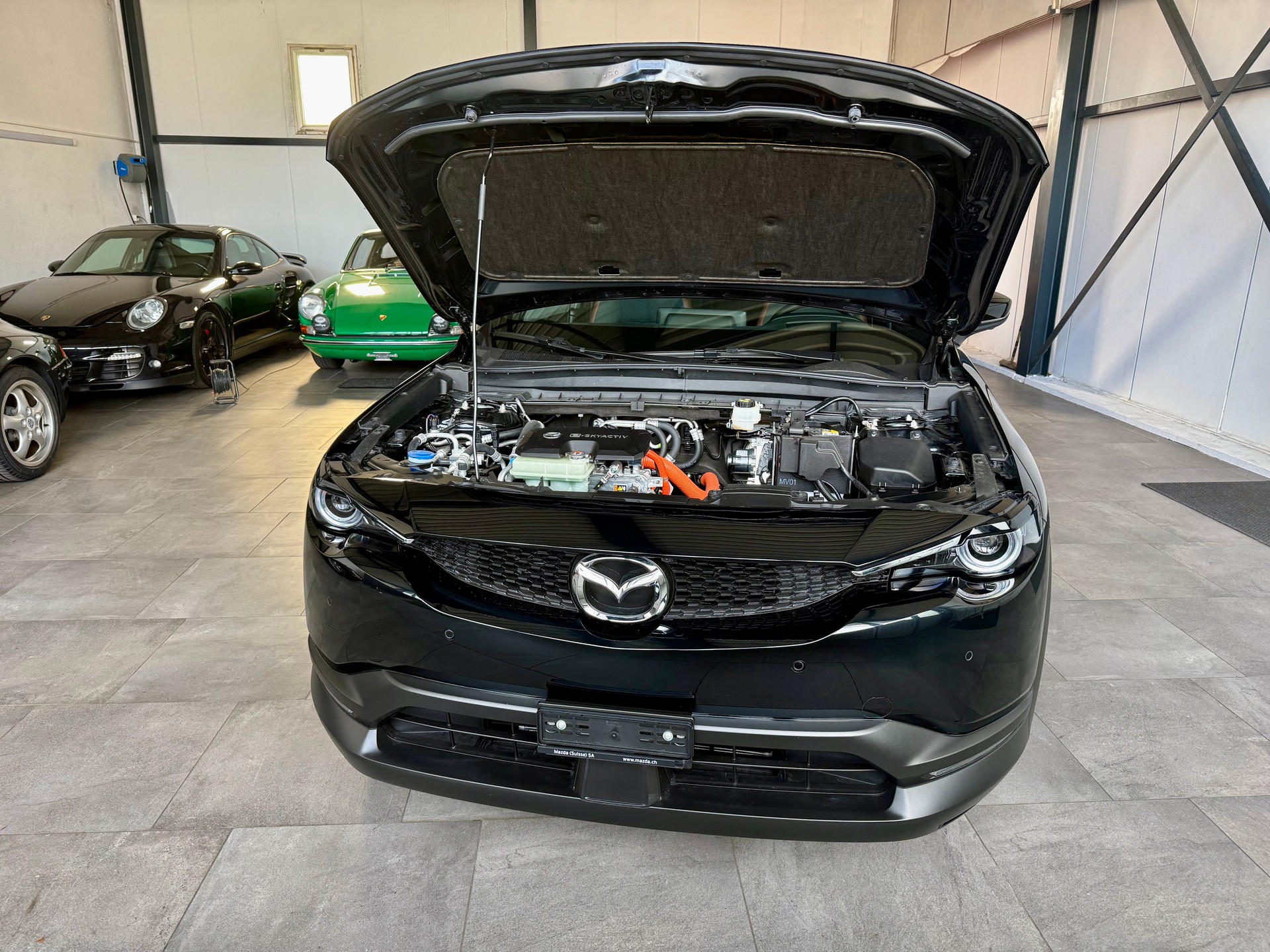 MAZDA MX-30 e-Skyactiv Sport Makoto / Vollausstattung!-image-4