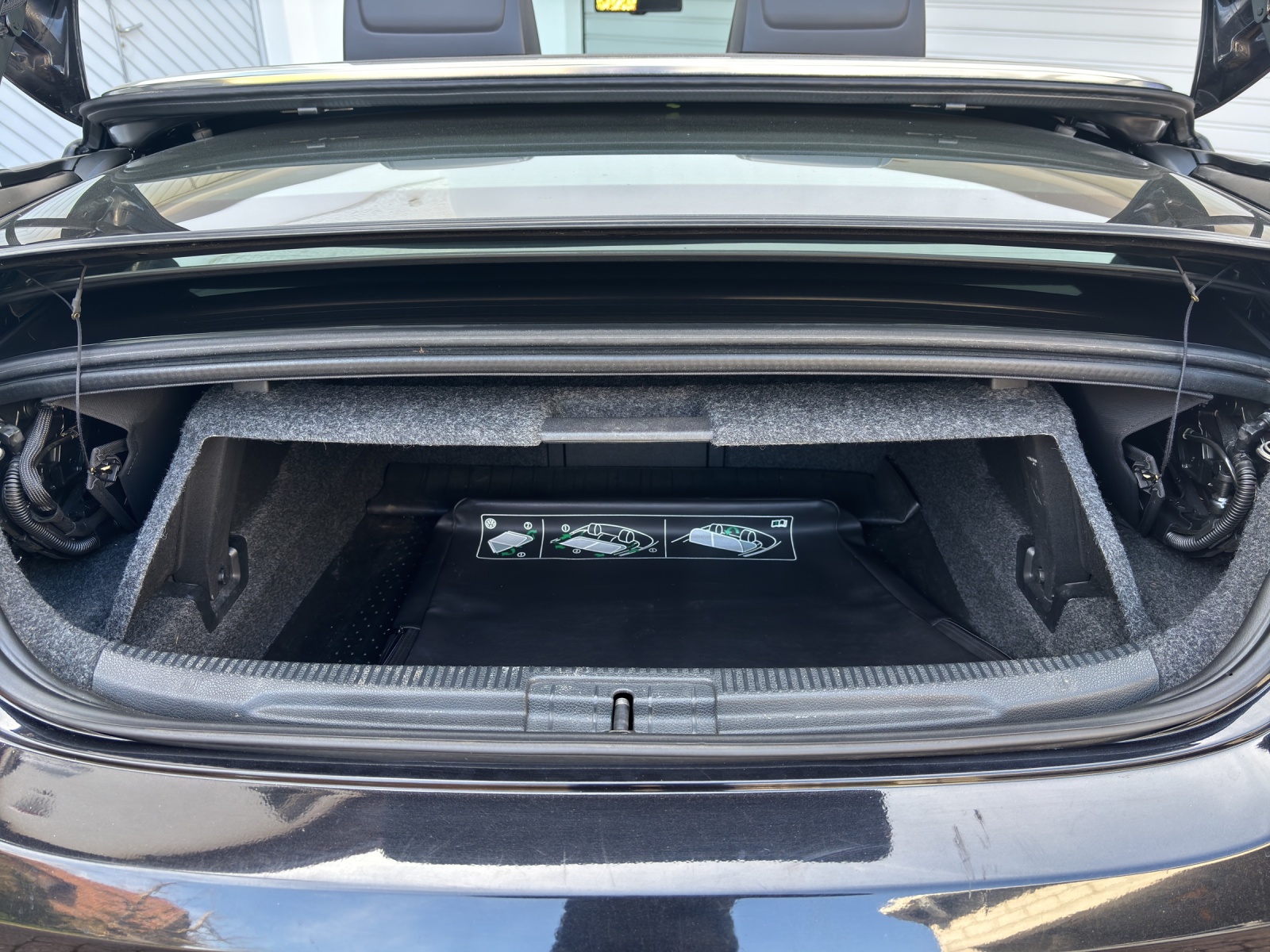 VW Eos 2.0 FSI Turbo mit Leder & Winterräder-image-7