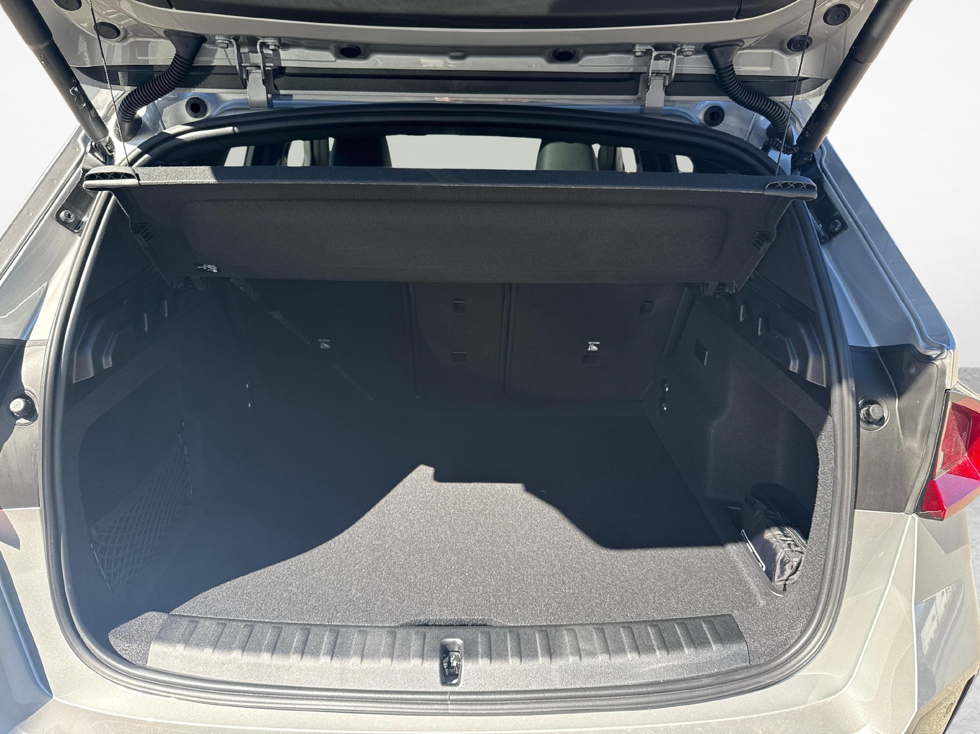 BMW iX1 30 xDrive Kit M Sport Pro-image-9