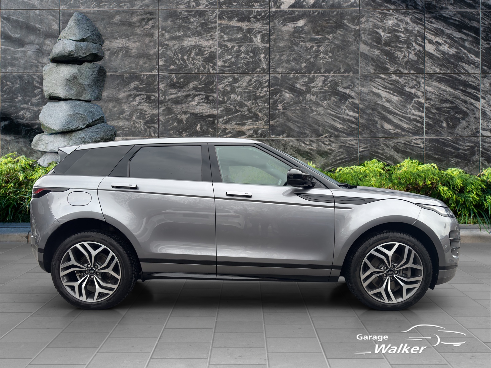 LAND ROVER Range Rover Evoque D 200 HSE AT9-image-6