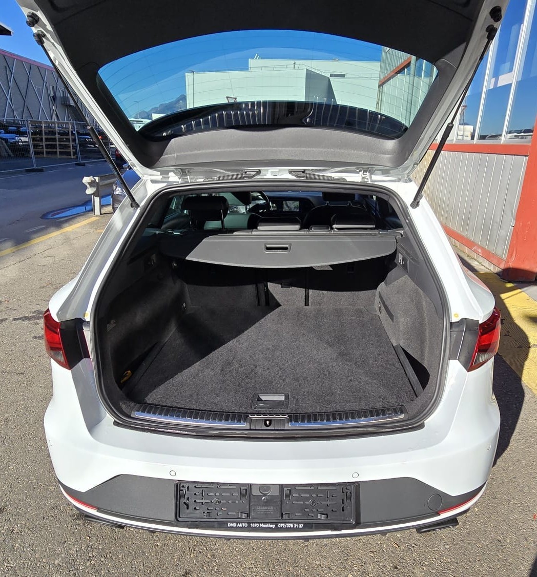 SEAT Leon ST 2.0 TSI Cupra 290 DSG-image-3