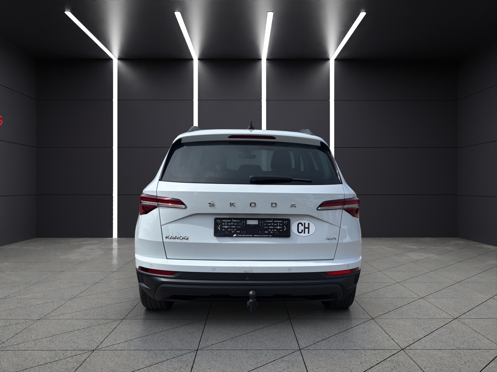 SKODA Karoq 2.0 TDI CR Ambition 4x4 DSG-image-9