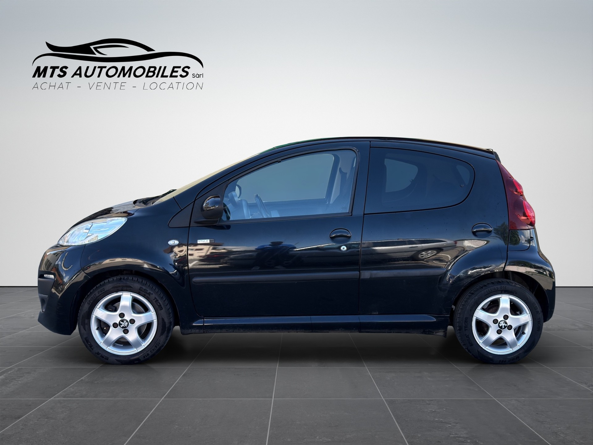 PEUGEOT 107 1.0 Style-image-2