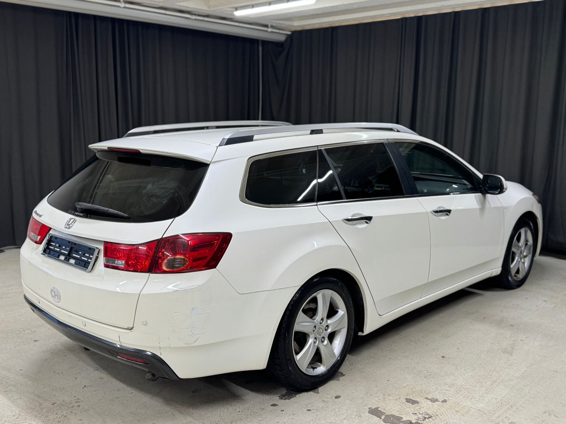 HONDA Accord Tourer 2.2 i-CTDi Executive-image-4
