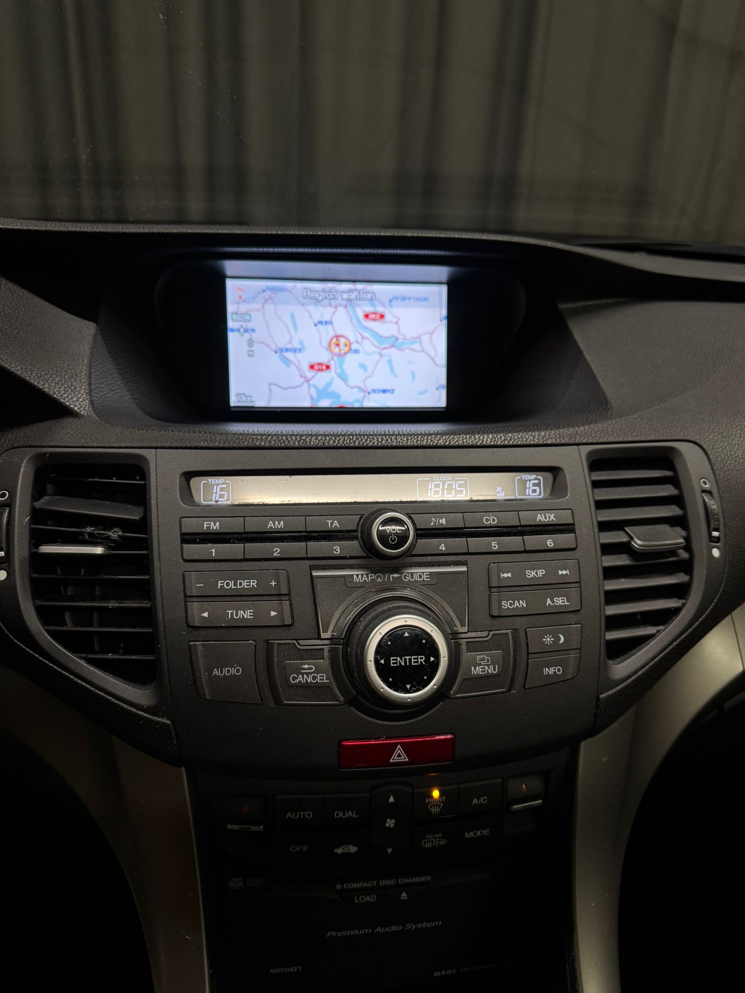 HONDA Accord Tourer 2.2 i-CTDi Executive-image-8
