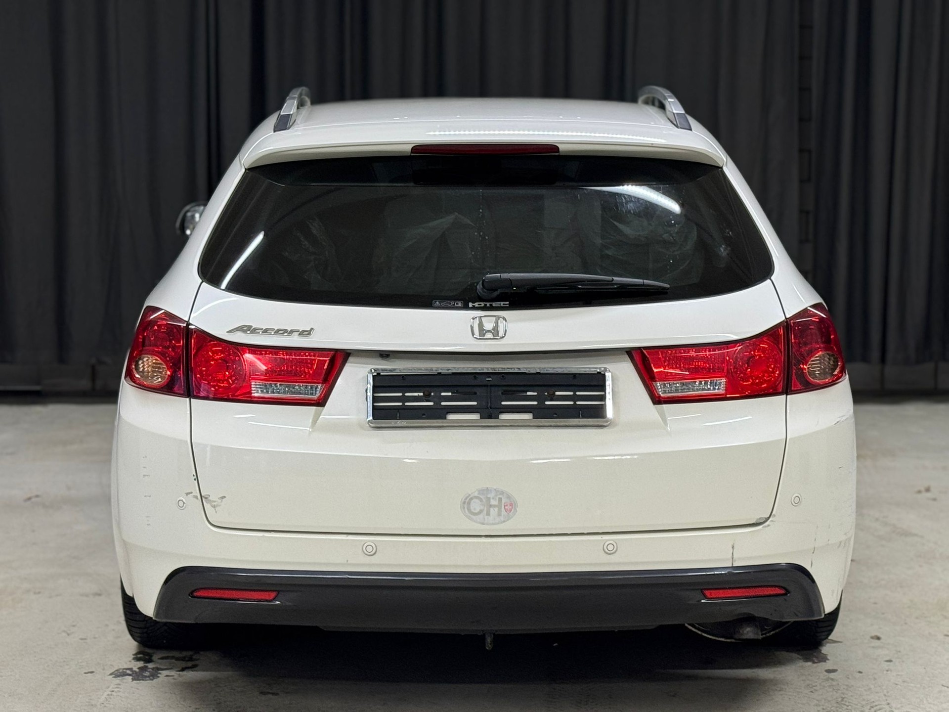 HONDA Accord Tourer 2.2 i-CTDi Executive-image-6