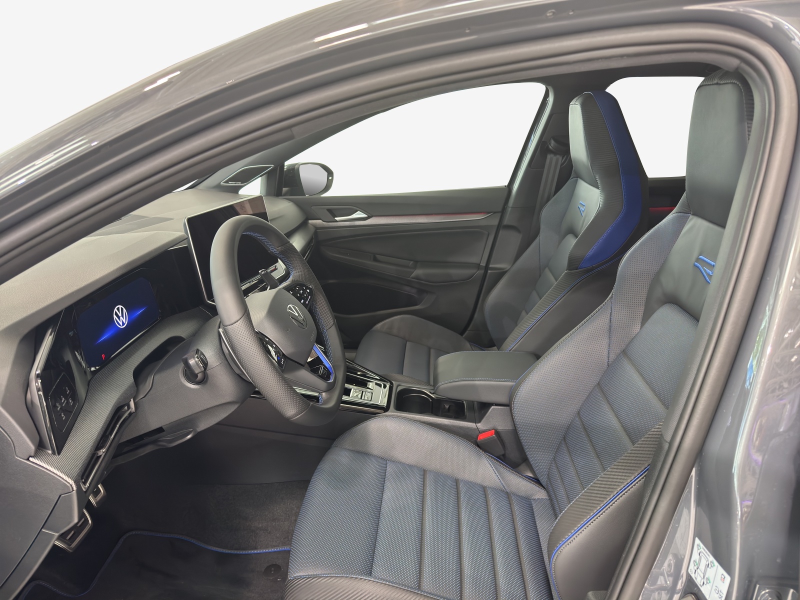 VW Golf 2.0 TSI R DSG 4 Motion-image-6