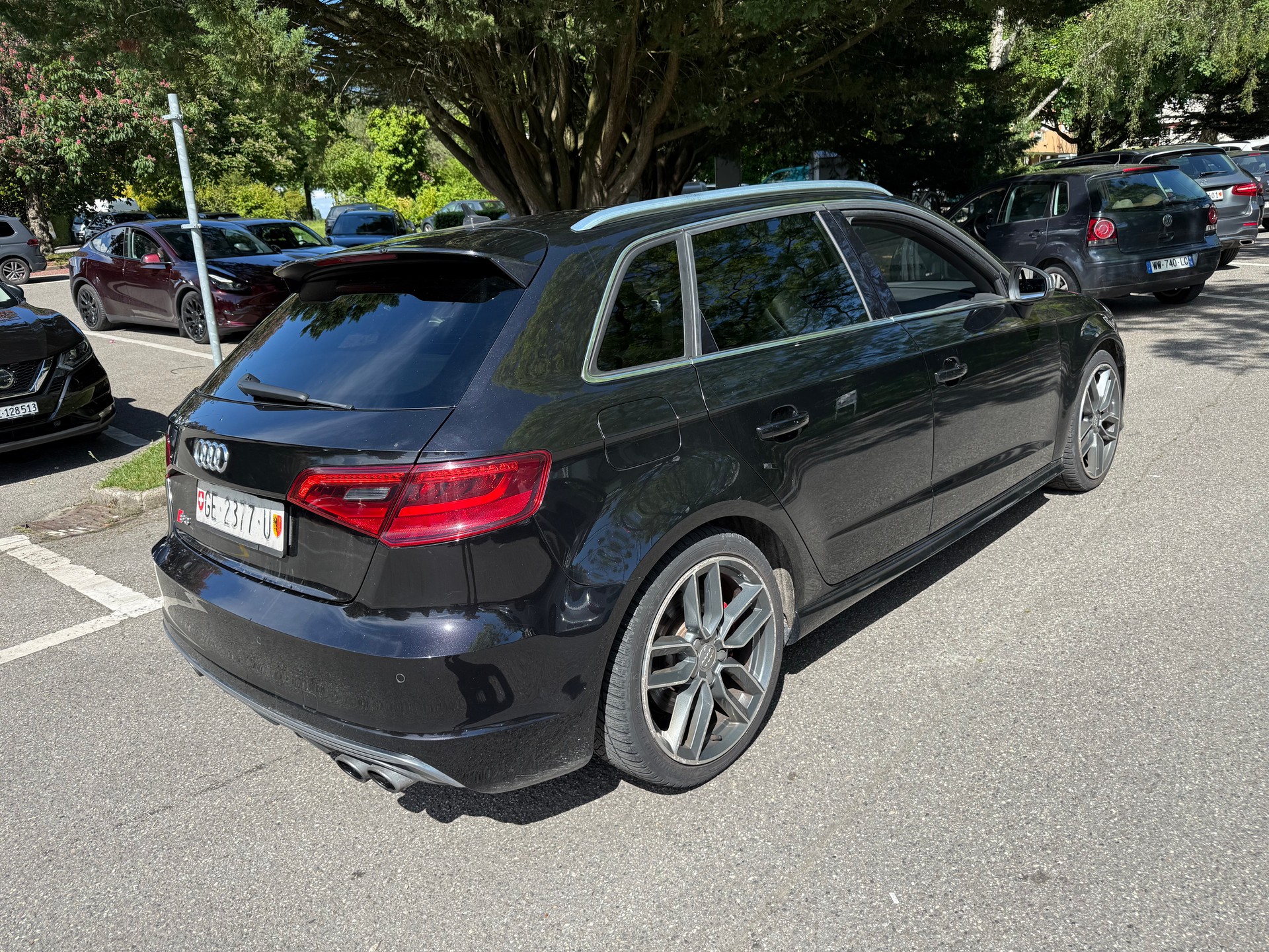 AUDI S3 Sportback 2.0 TFSI quattro S-tronic-image-9