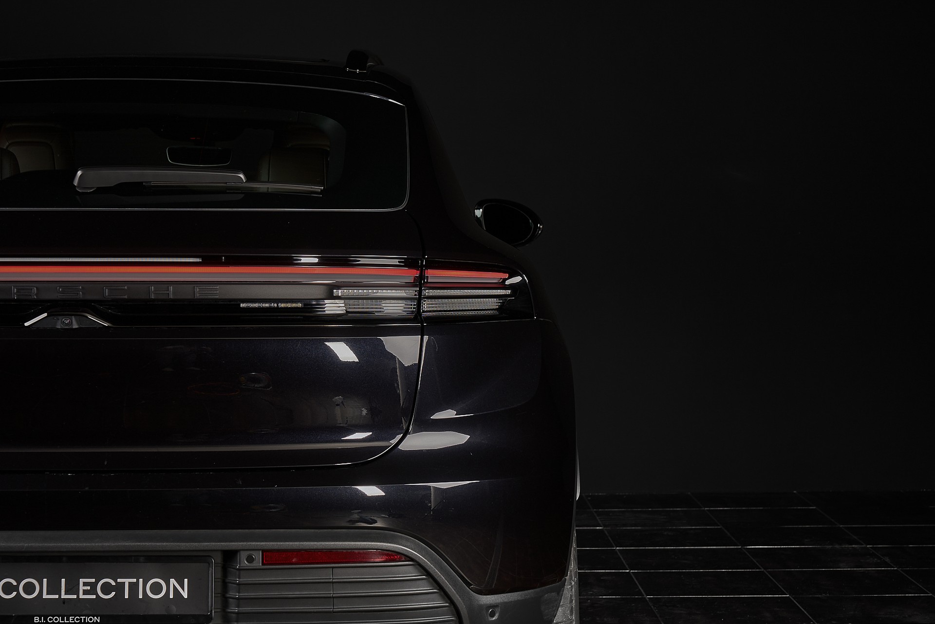 PORSCHE Macan 4 100kWh-image-9
