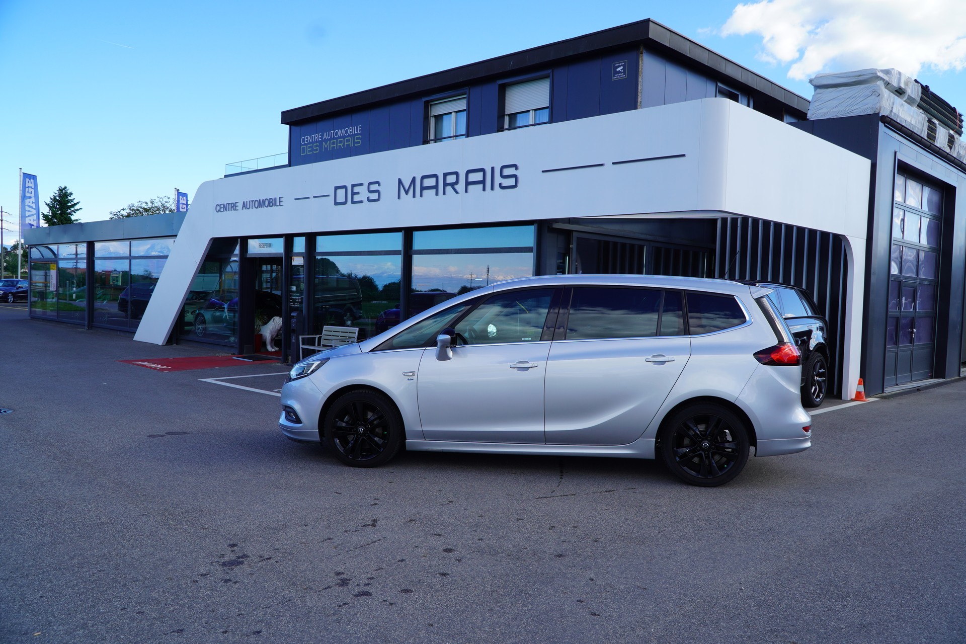 OPEL Zafira 1.6i 16V Turbo OPC Line-image-4