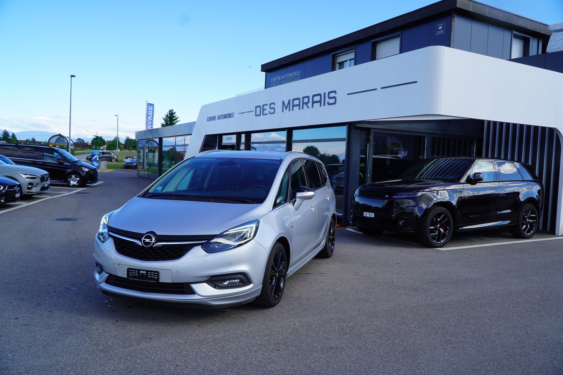 OPEL Zafira 1.6i 16V Turbo OPC Line-showroom-element-2
