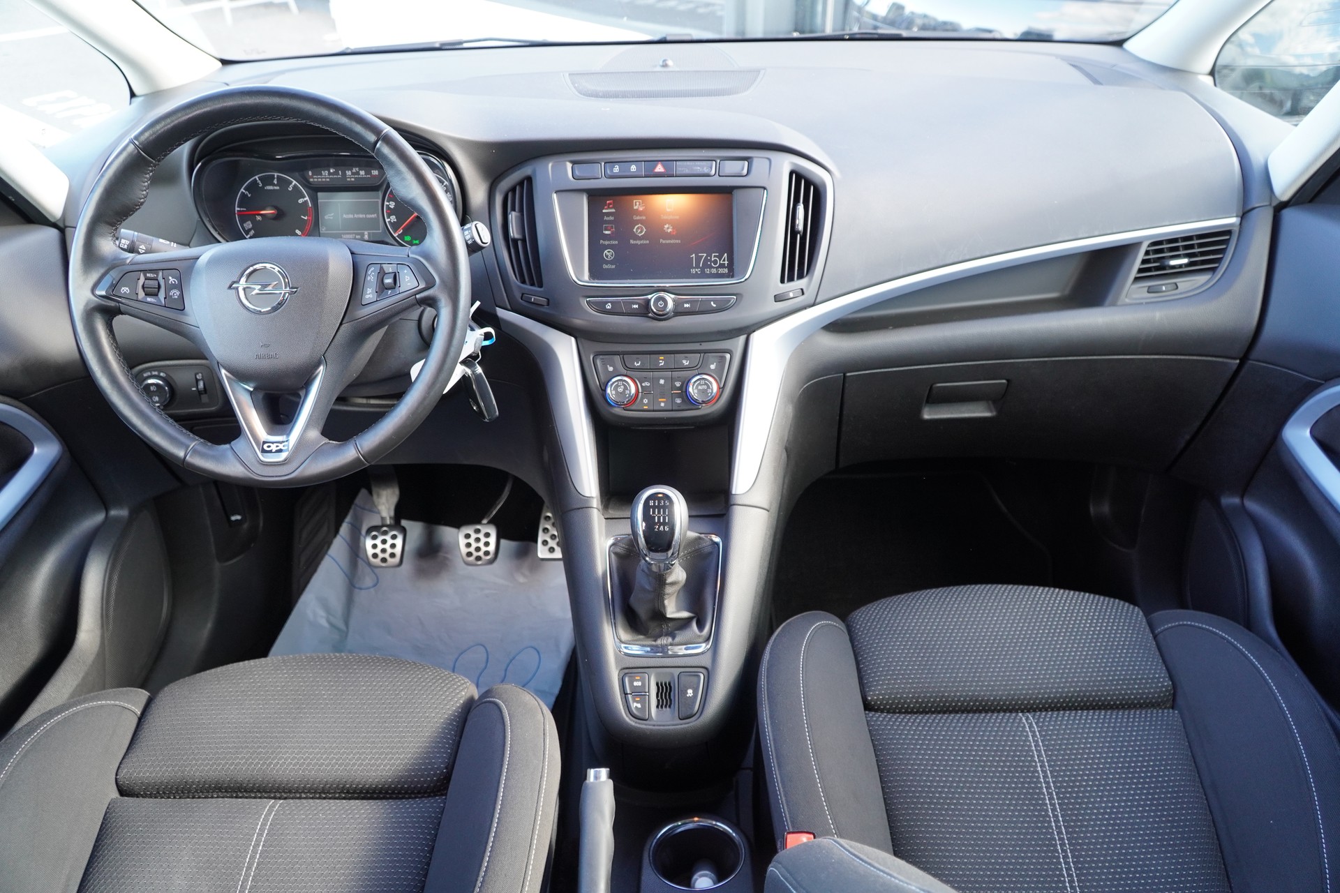 OPEL Zafira 1.6i 16V Turbo OPC Line-image-10