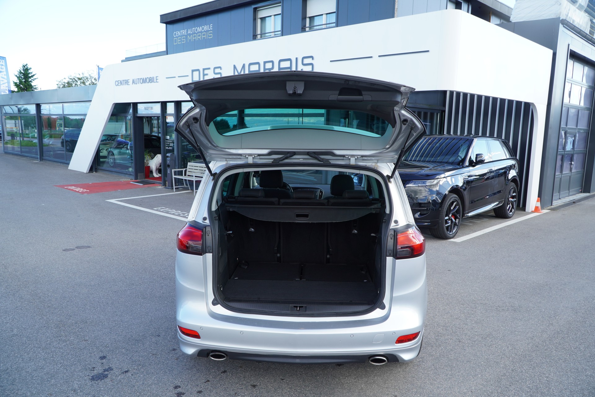OPEL Zafira 1.6i 16V Turbo OPC Line-image-24