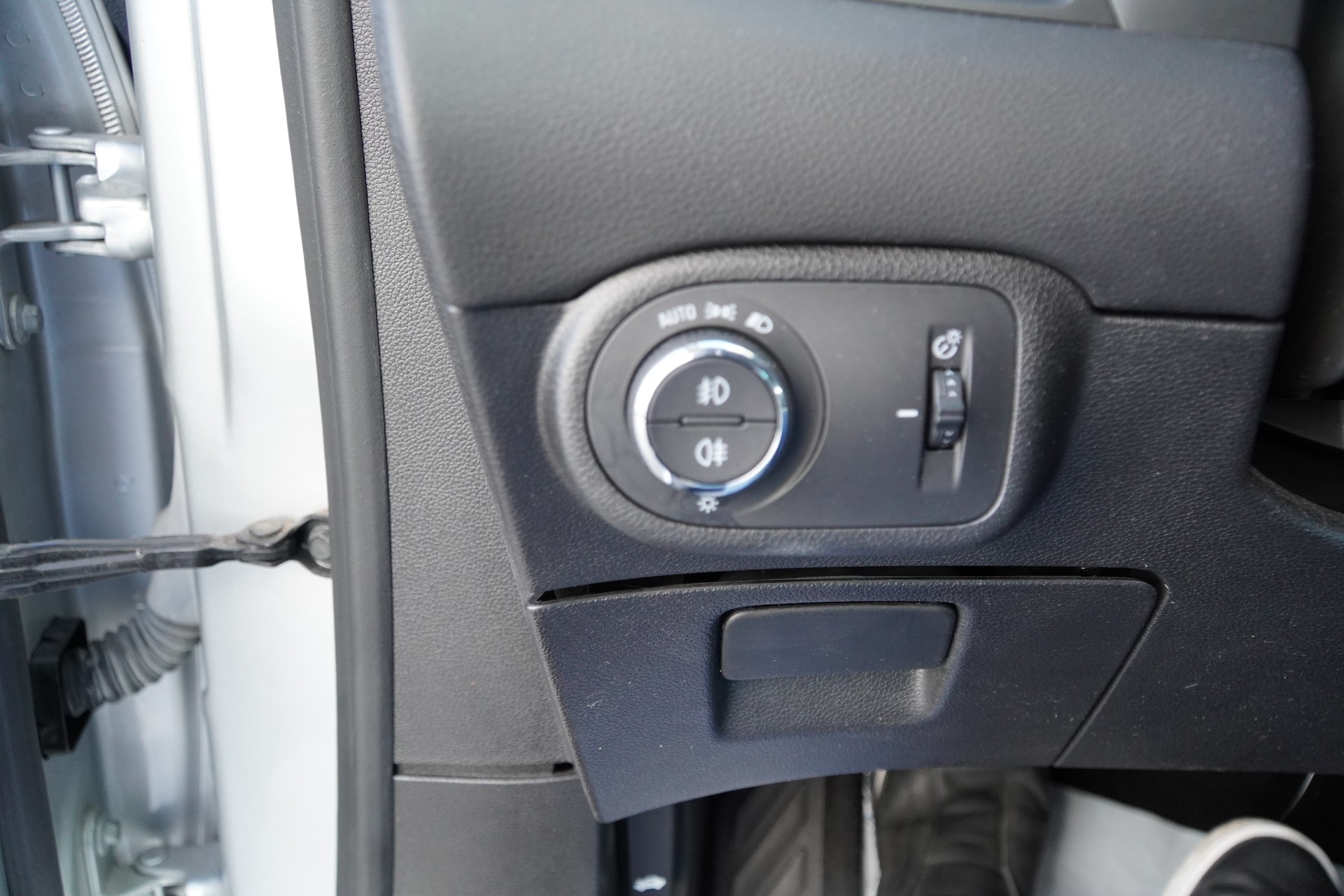 OPEL Zafira 1.6i 16V Turbo OPC Line-image-27