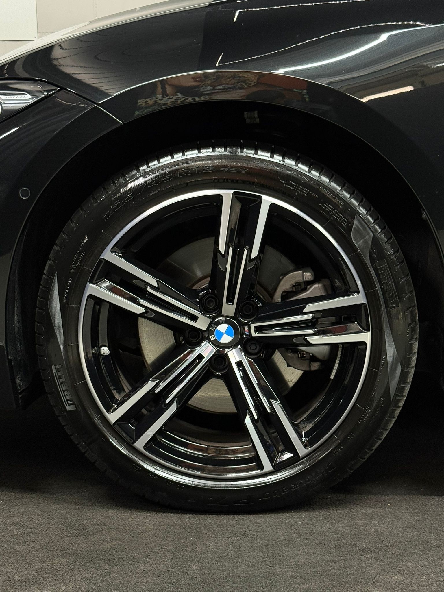 BMW 330e x DriveTouring Steptronic M Sport. / Werksgarantie 36 monate / Gratis Service bis 100'000 km-image-7