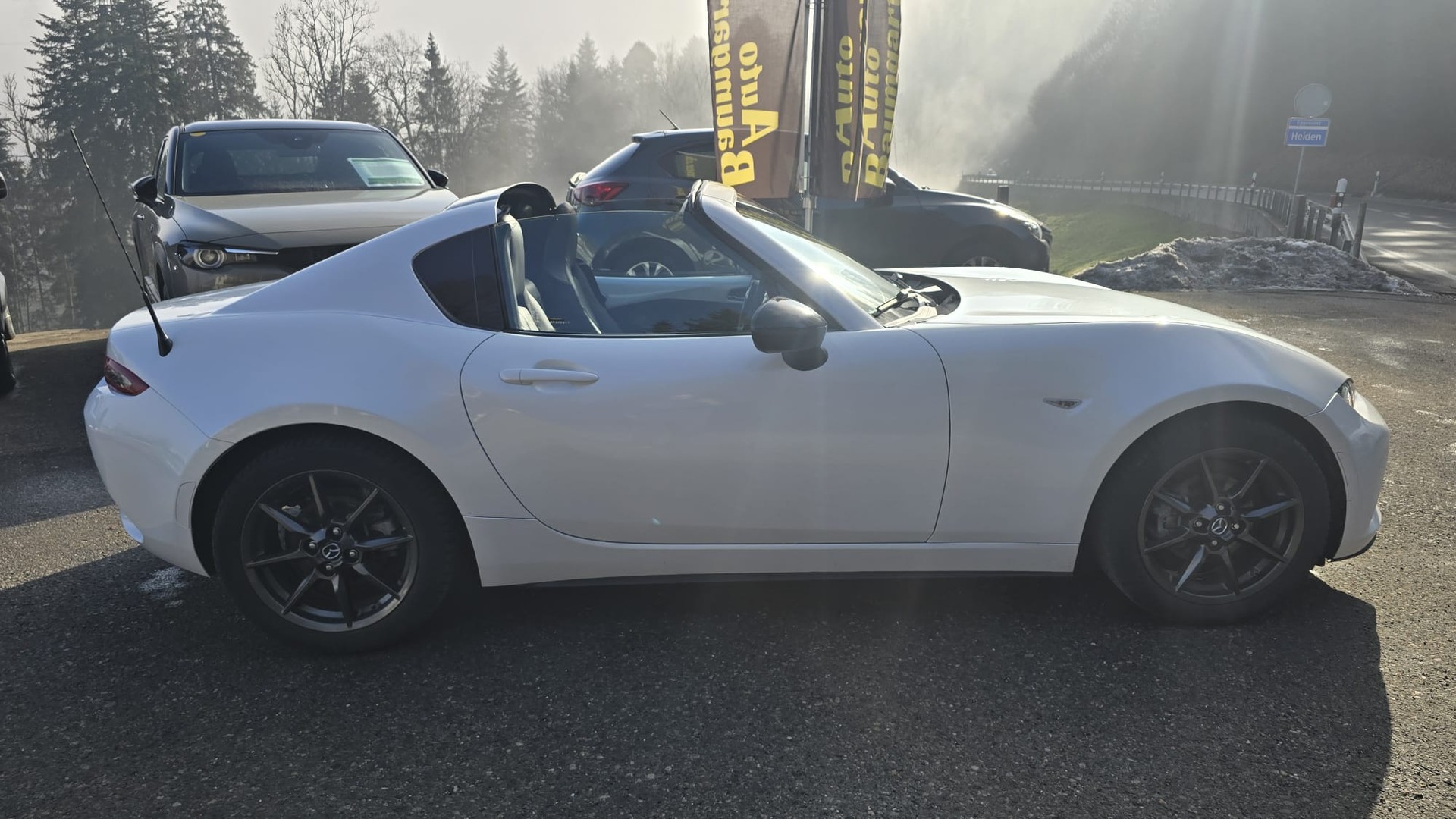 MAZDA MX-5 RF SKYACTIV-G 131 Revolution-image-2