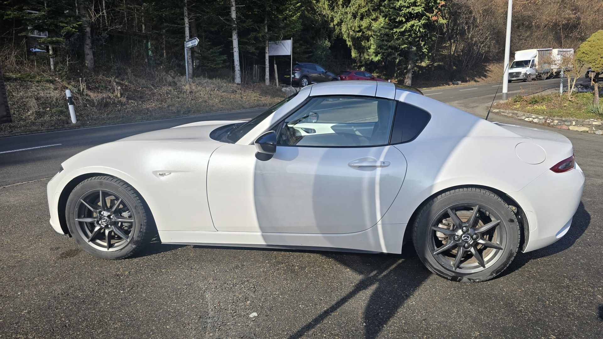 MAZDA MX-5 RF SKYACTIV-G 131 Revolution-image-13
