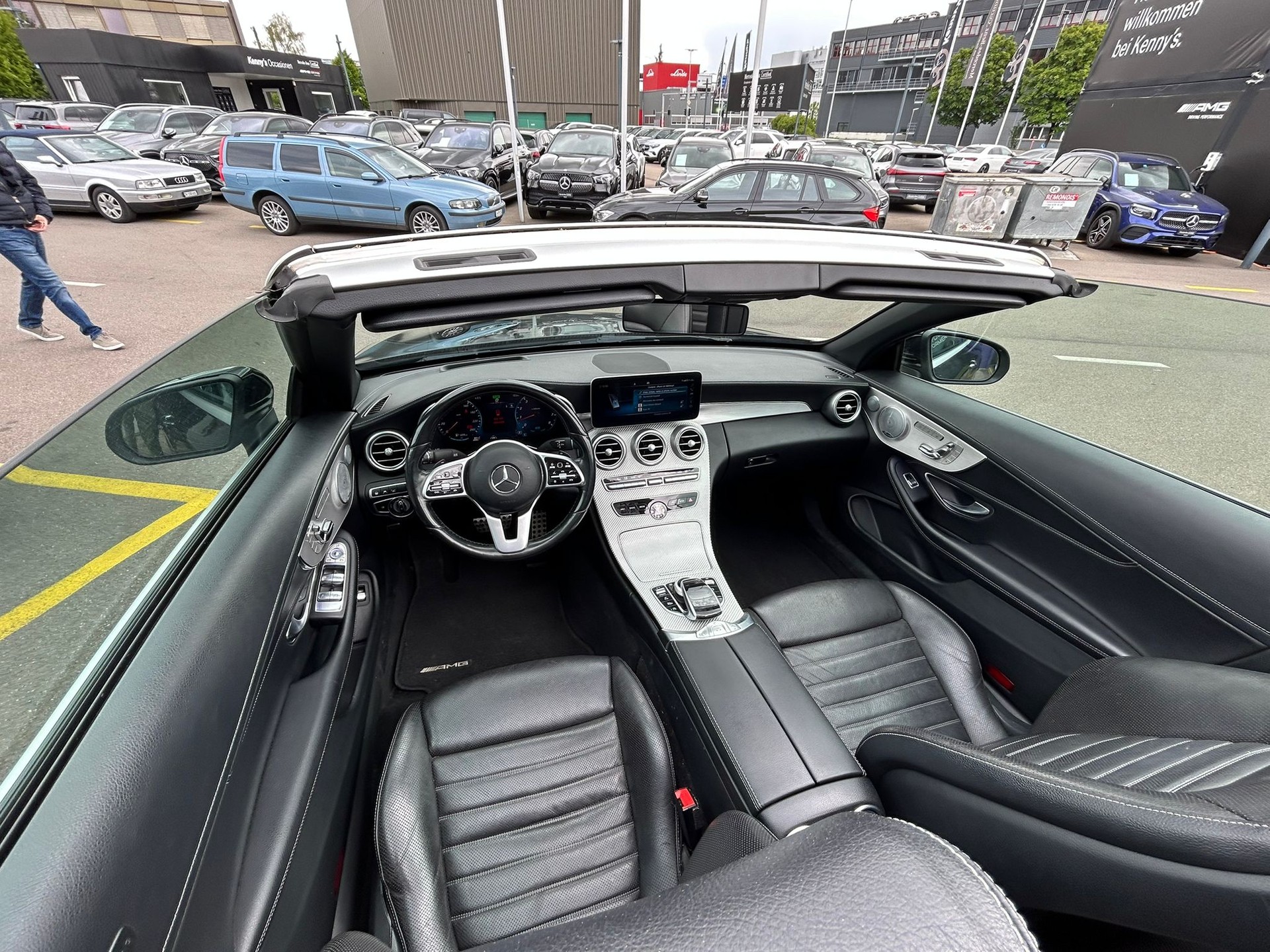 MERCEDES-BENZ C 200 AMG Line Cabriolet 4Matic 9G-Tronic-image-6