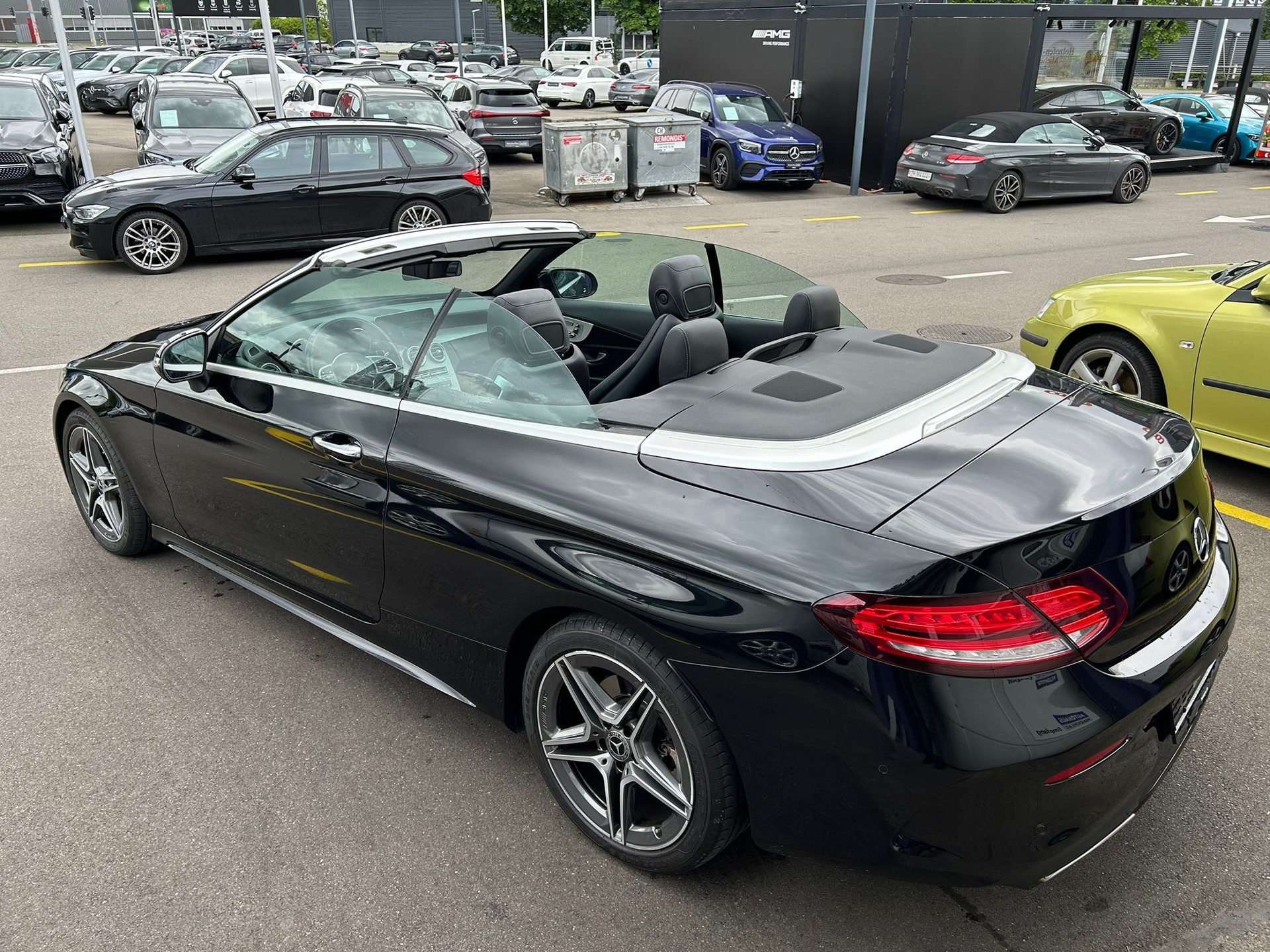 MERCEDES-BENZ C 200 AMG Line Cabriolet 4Matic 9G-Tronic-image-4