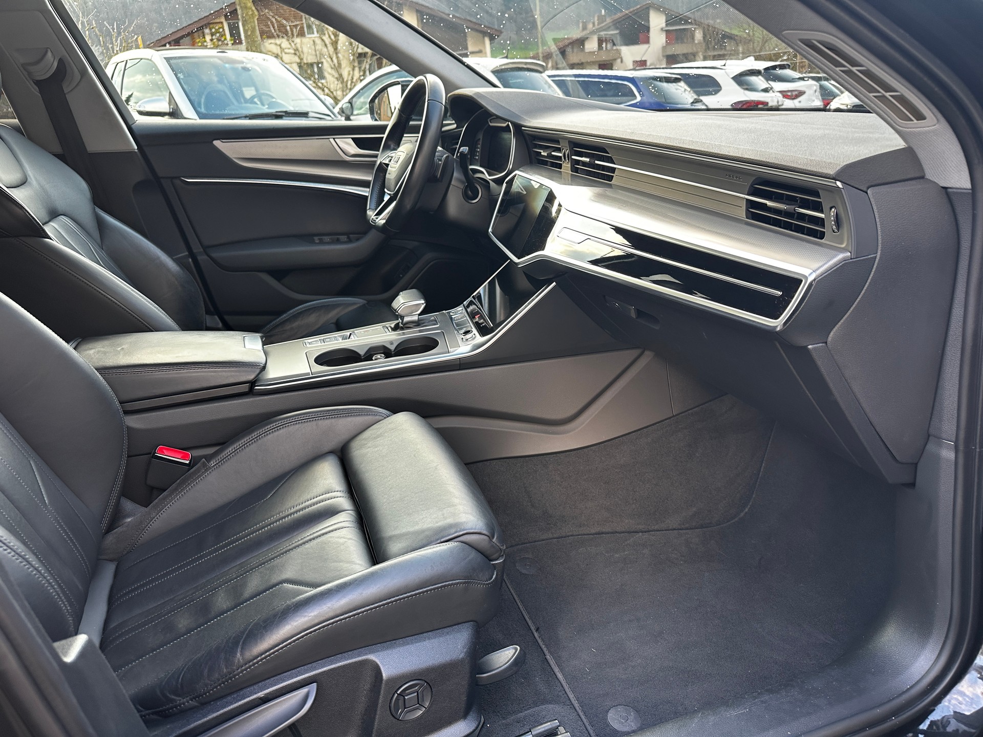 AUDI A6 Avant 50 TDI Sport quattro tiptronic-image-14