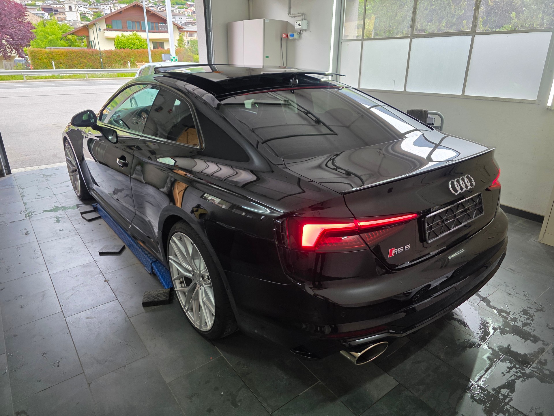 AUDI RS5 Coupé 2.9 TFSI quattro tiptronic-image-3