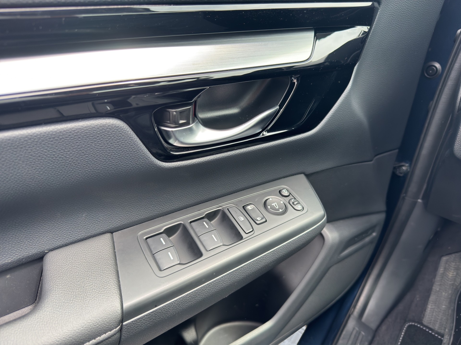 HONDA CR-V 2.0 i-MMD Elegance 4WD-image-15