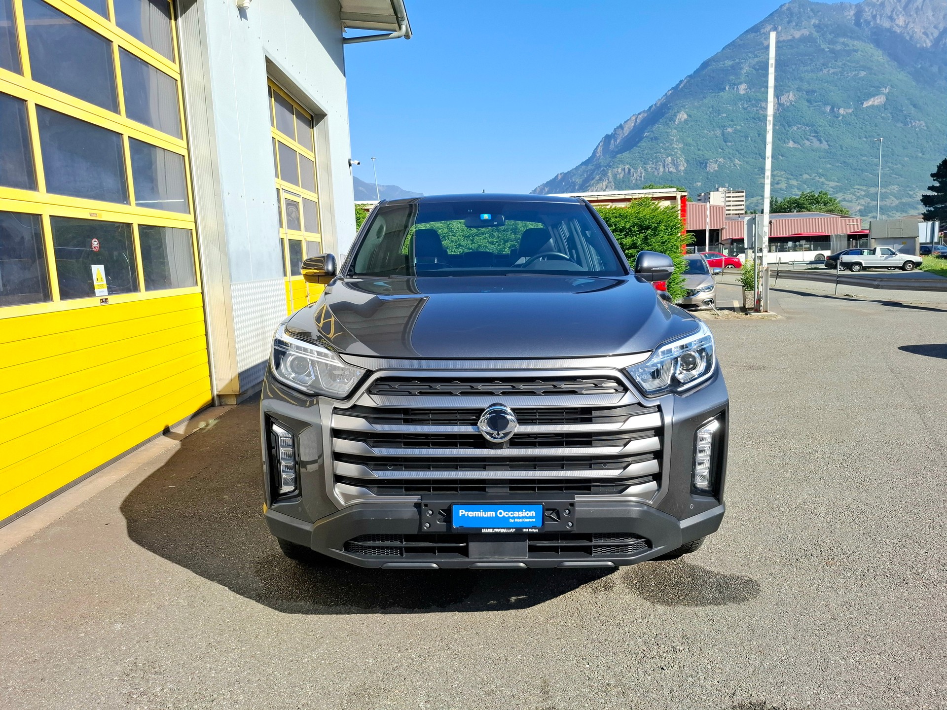 KGM-SsangYong Musso 2.2 Quartz 4WD A-image-2