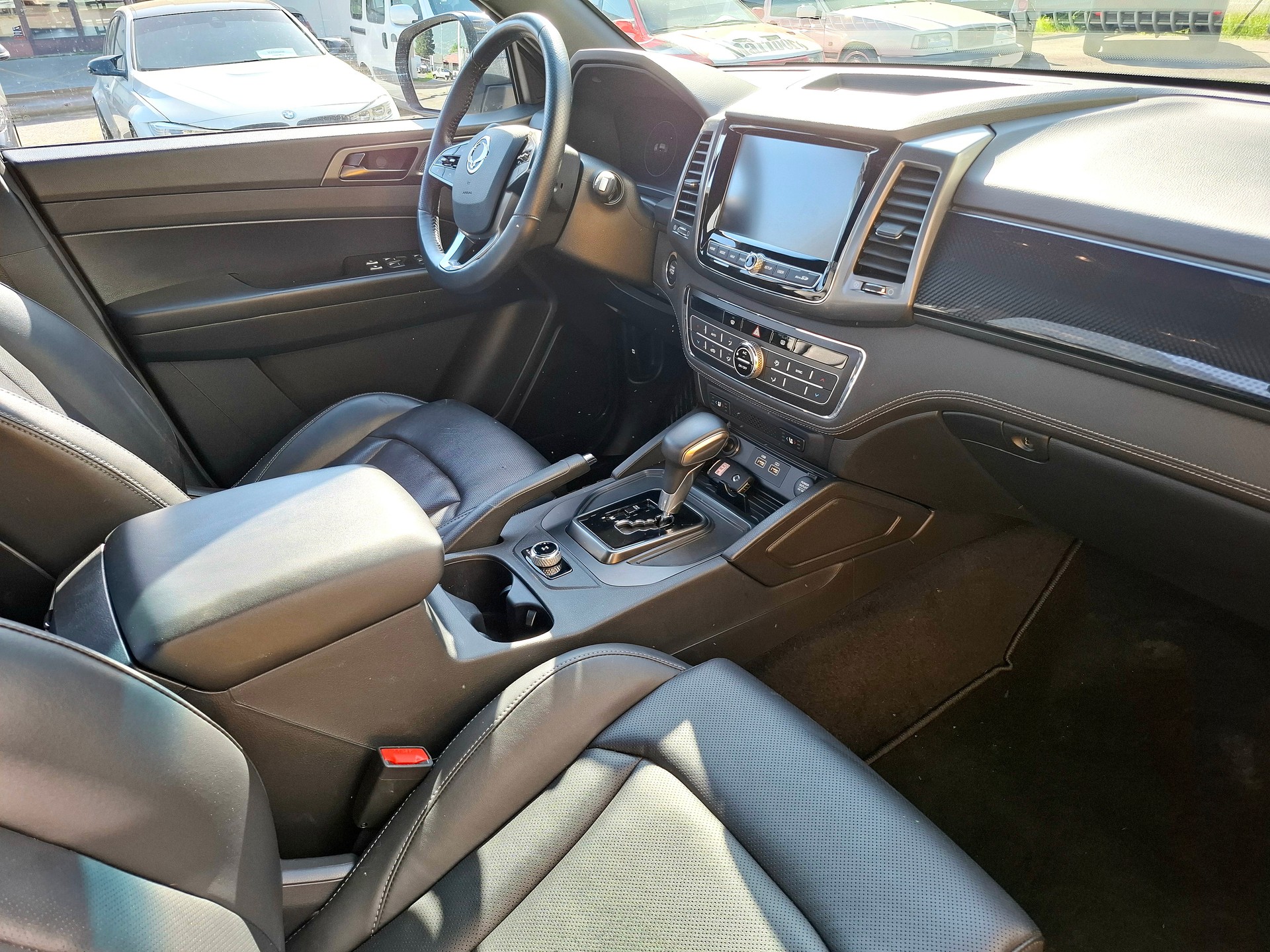 KGM-SsangYong Musso 2.2 Quartz 4WD A-image-12