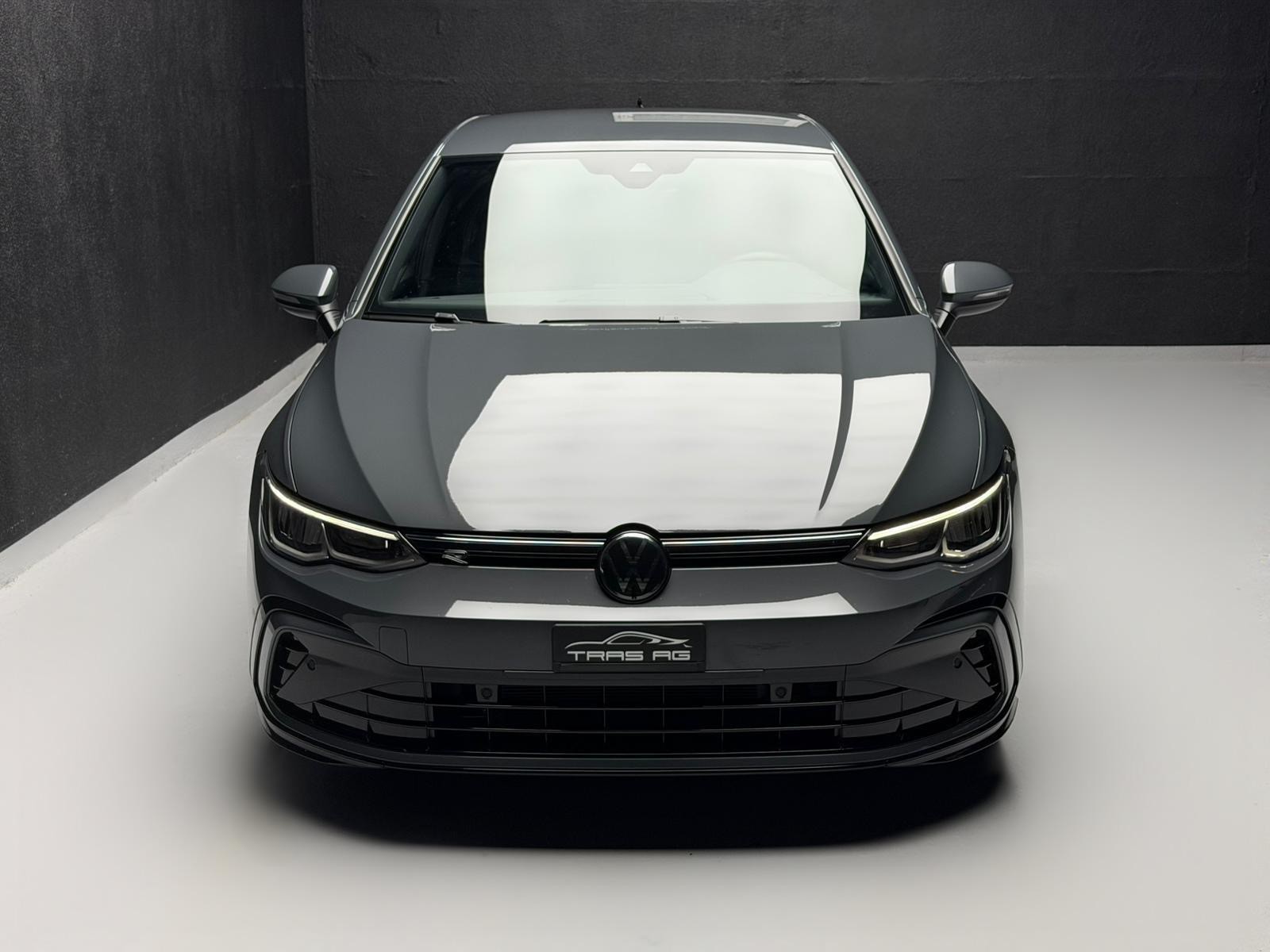 VW Golf 1.5 e TSI mHEV R-Line DSG • ACC • RF-Kamera • Delfingrau-image-1
