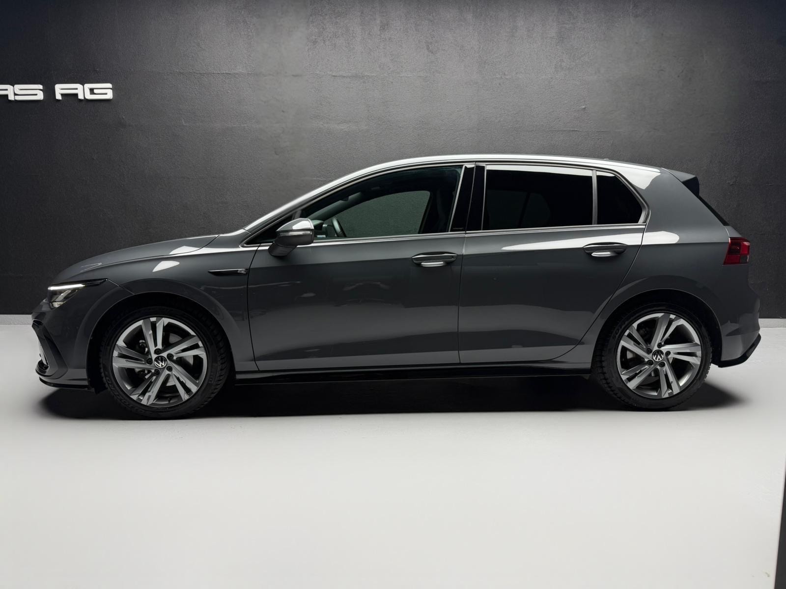 VW Golf 1.5 e TSI mHEV R-Line DSG • ACC • RF-Kamera • Delfingrau-image-7