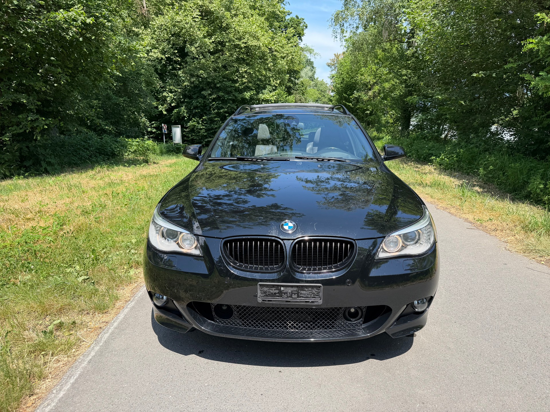 BMW 530xd Touring Steptronic-image-1