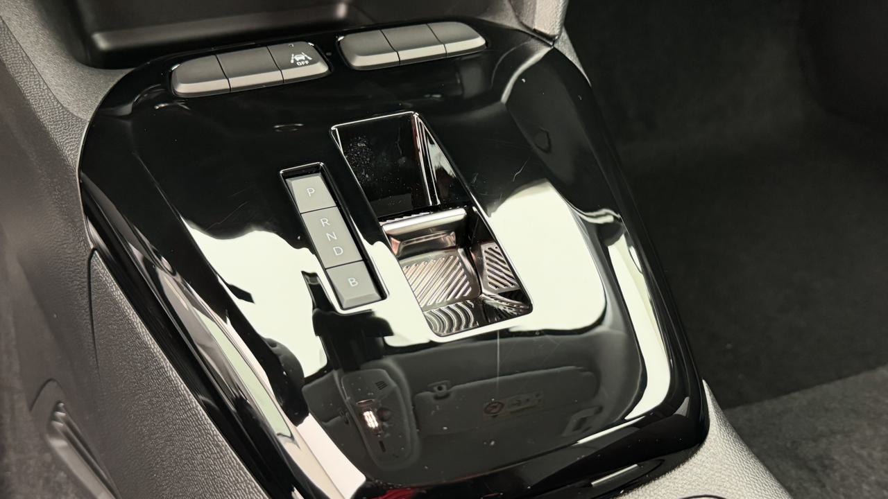 OPEL Corsa e- 50kWh Edition-image-10