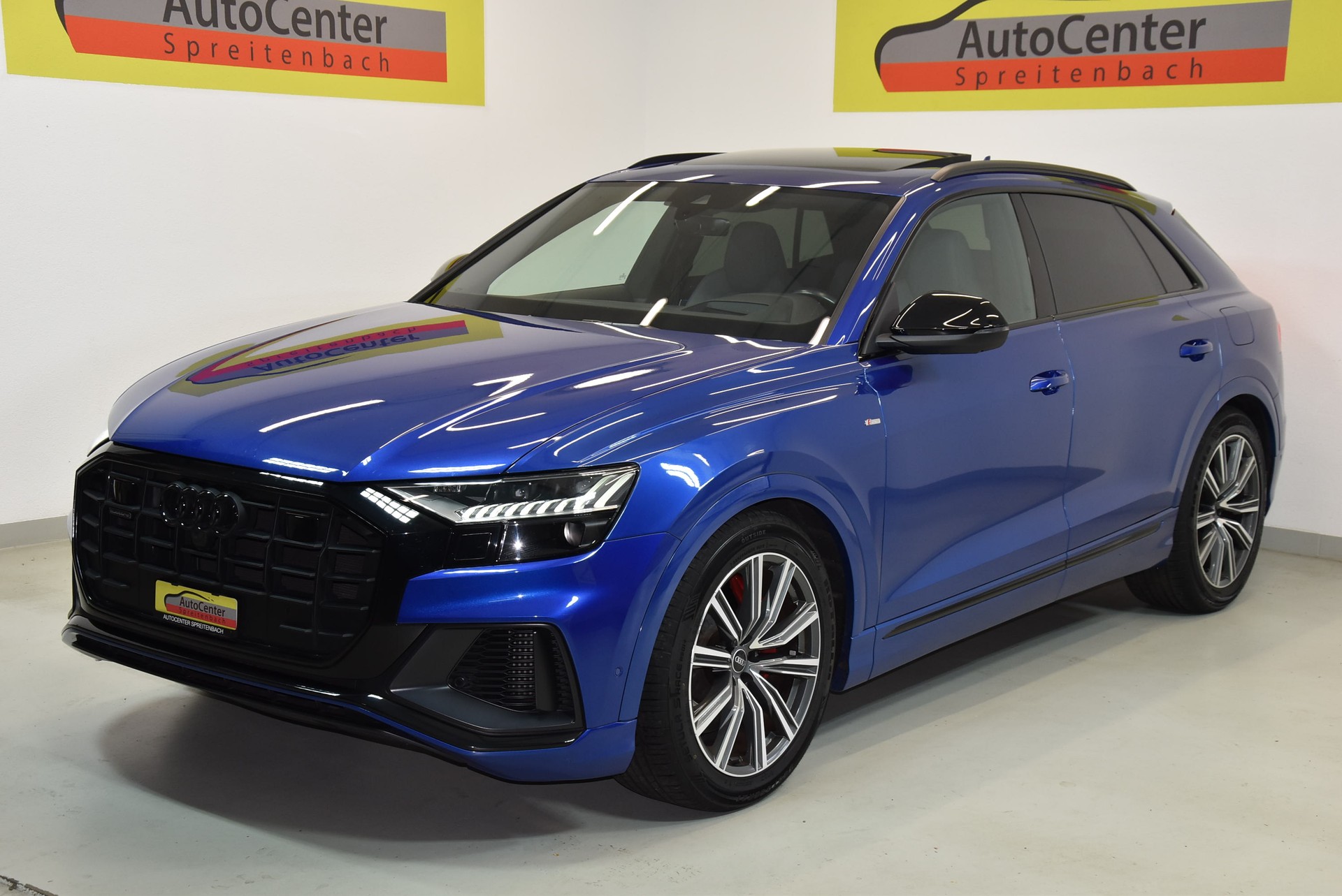 AUDI Q8 60 TFSI e quattro PHEV tiptronic-image-1