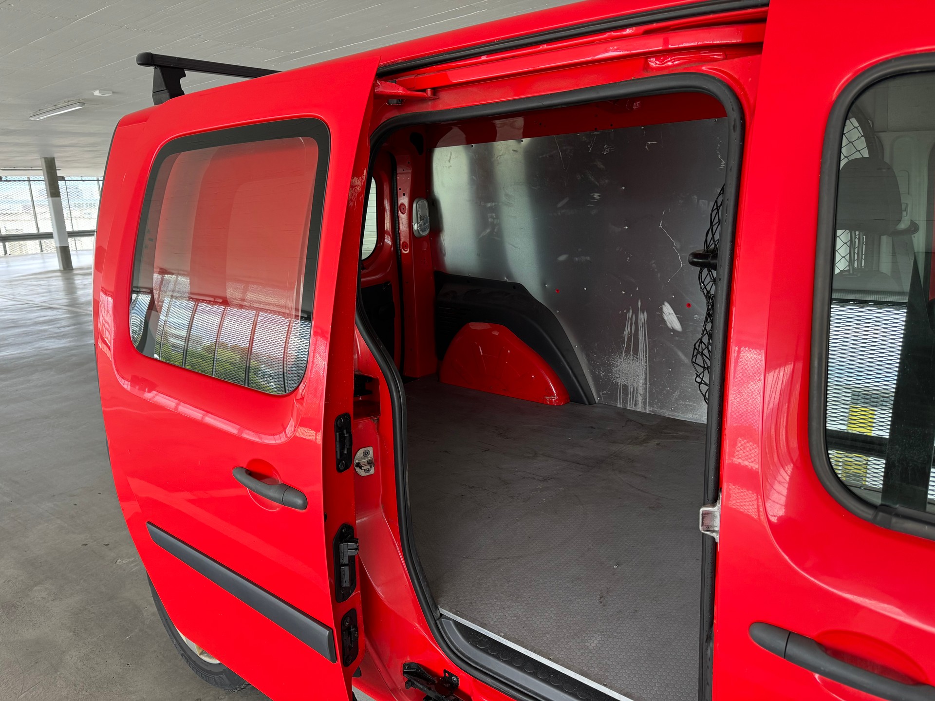 RENAULT Kangoo Maxi dCi 90 ENERGY Access 2 Pl./2 pl.-image-12