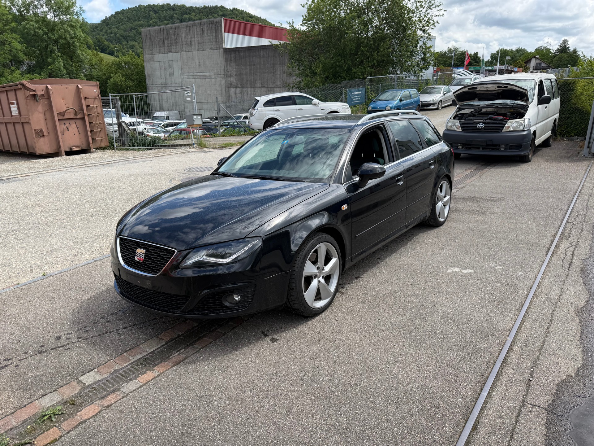 SEAT Exeo ST 2.0 TDI Advantage-image-0