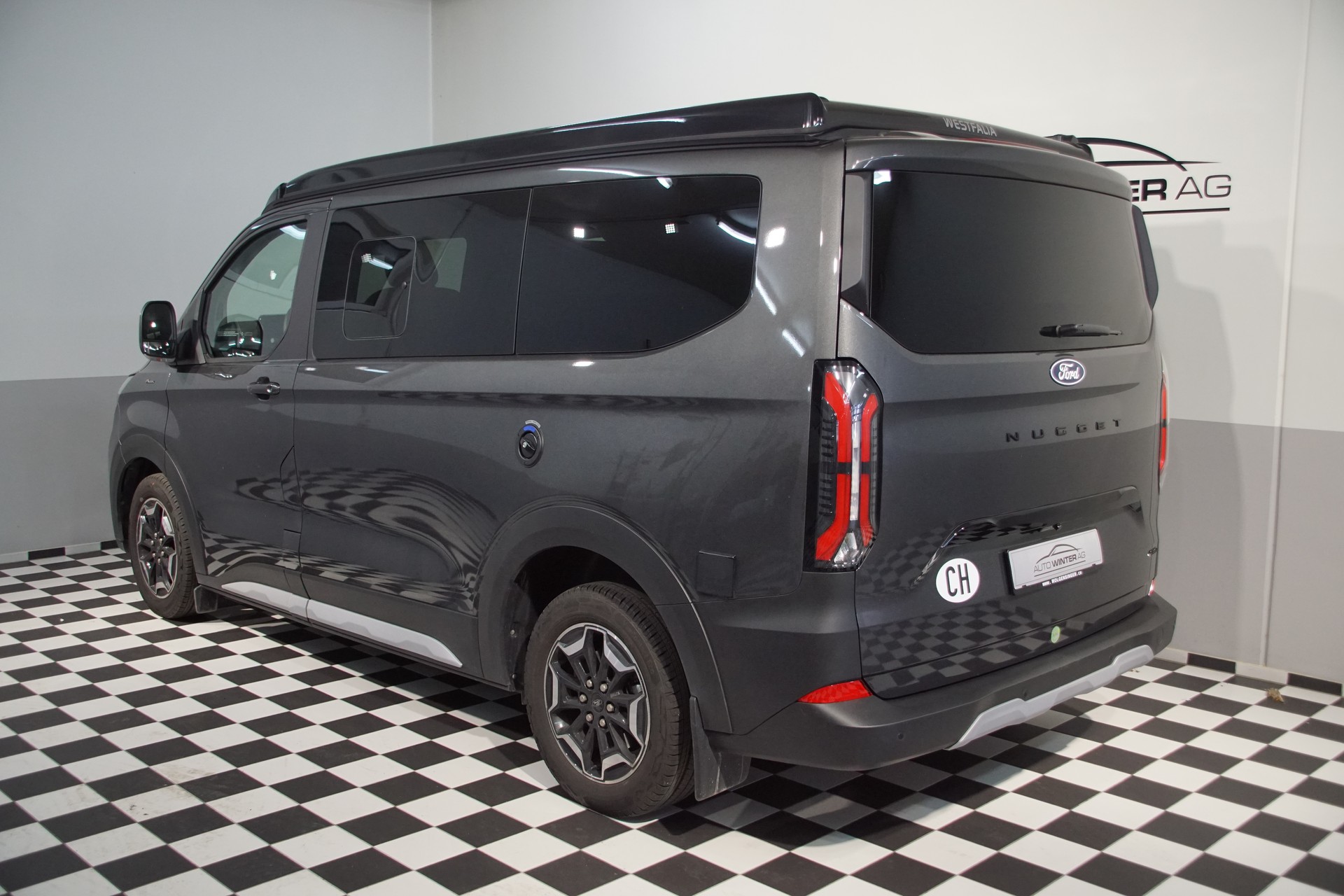 FORD Nugget Active L1 320-image-5