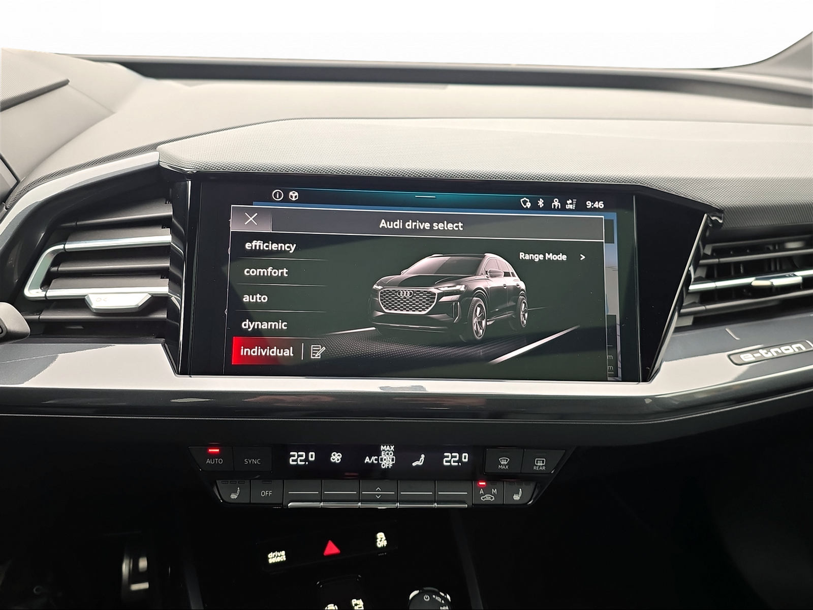 AUDI Q4 e-tron 50 quattro-image-8