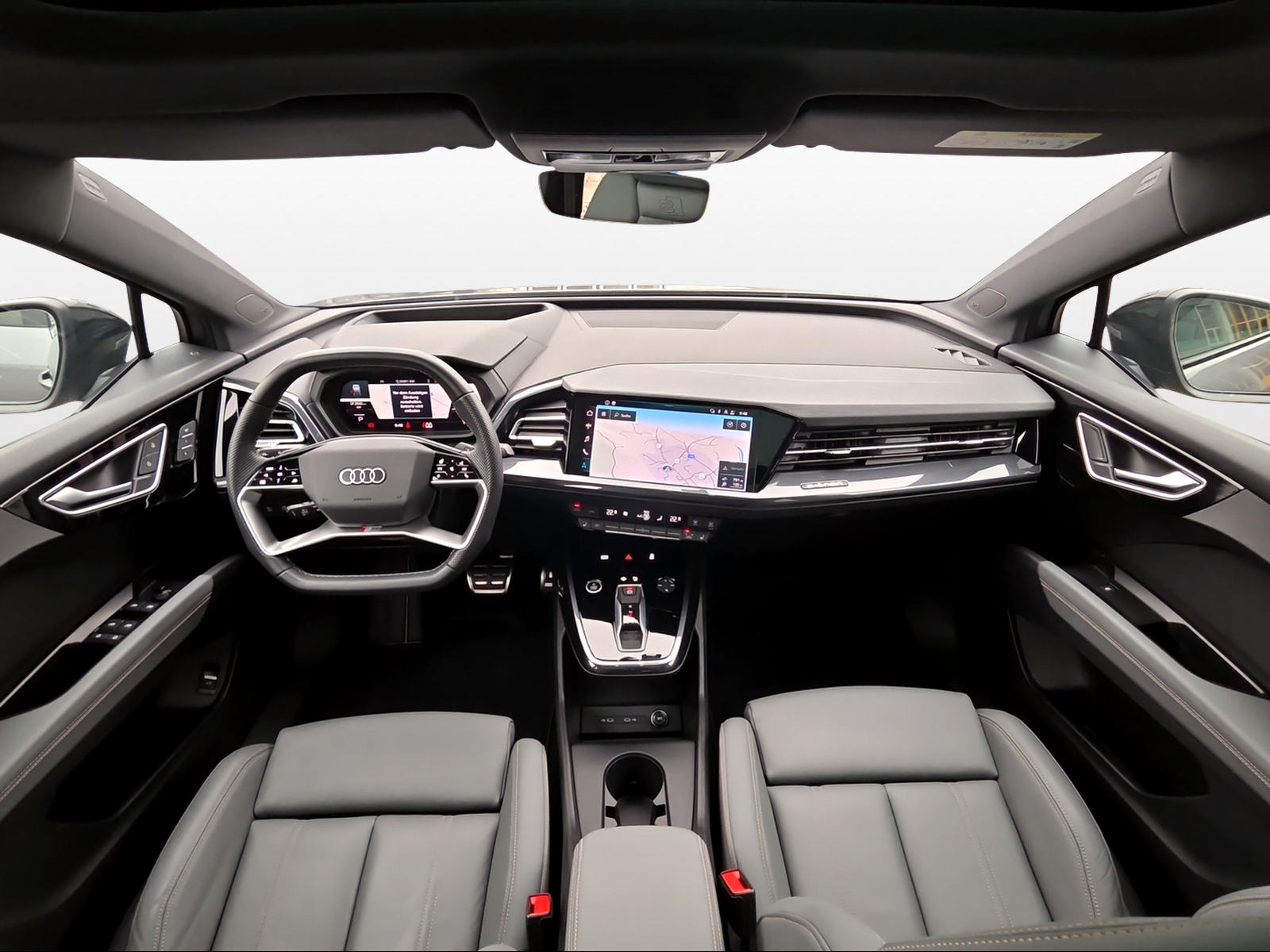 AUDI Q4 e-tron 50 quattro-image-3