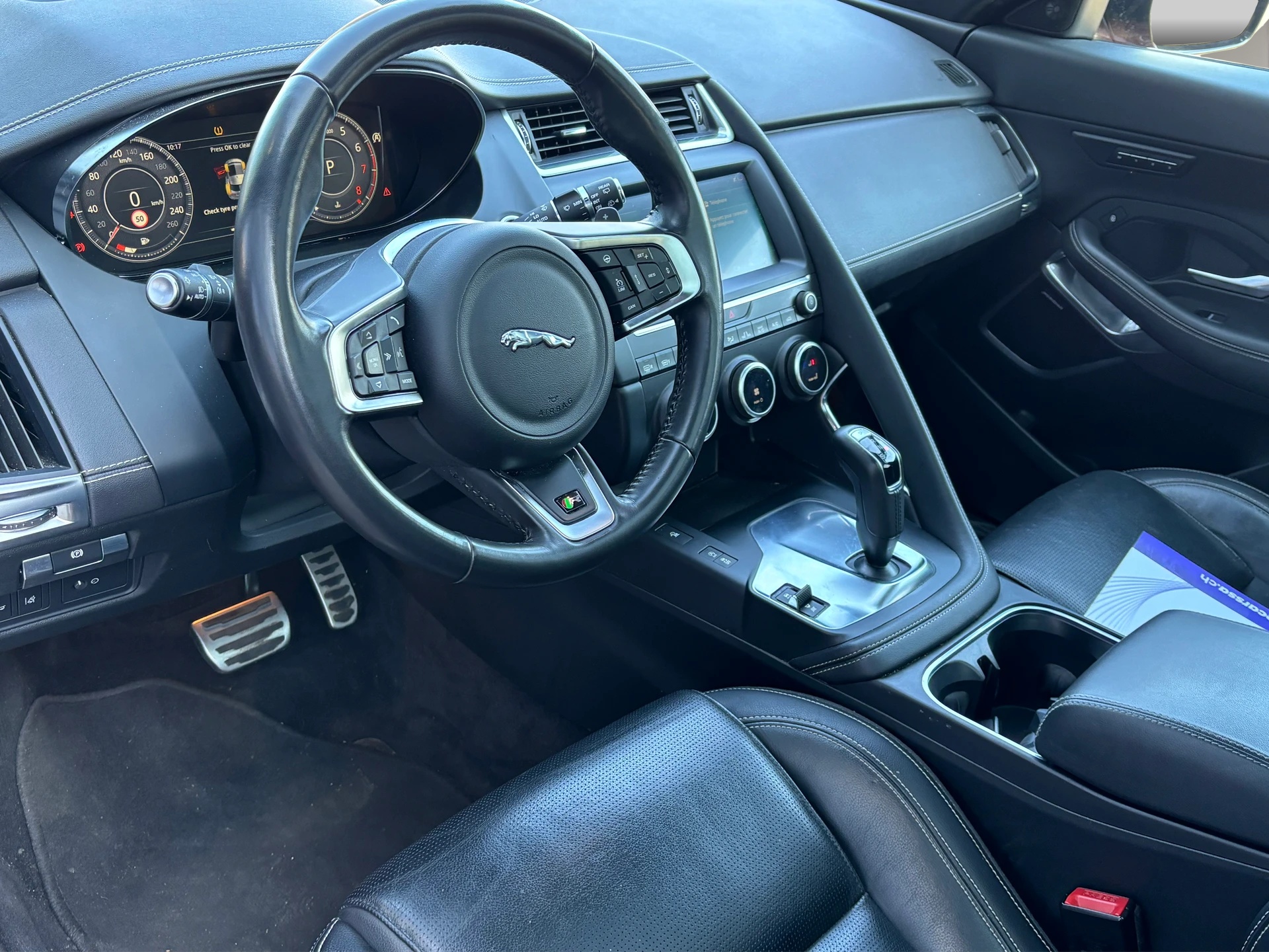 JAGUAR E-Pace 2.0 P250 R-Dynamic S AWD Automatik-image-7