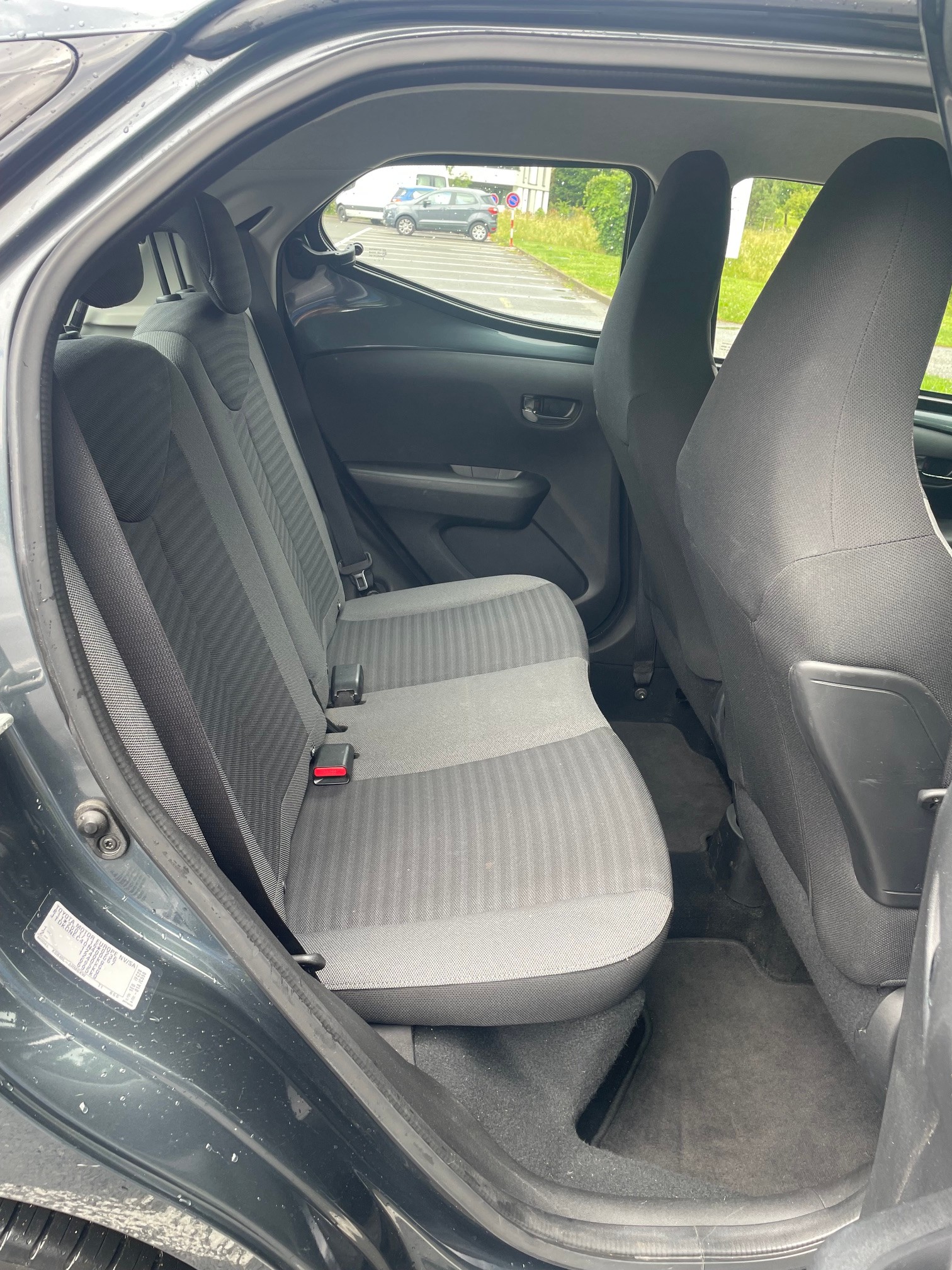 TOYOTA 1.0 VVT-i Trend-image-4