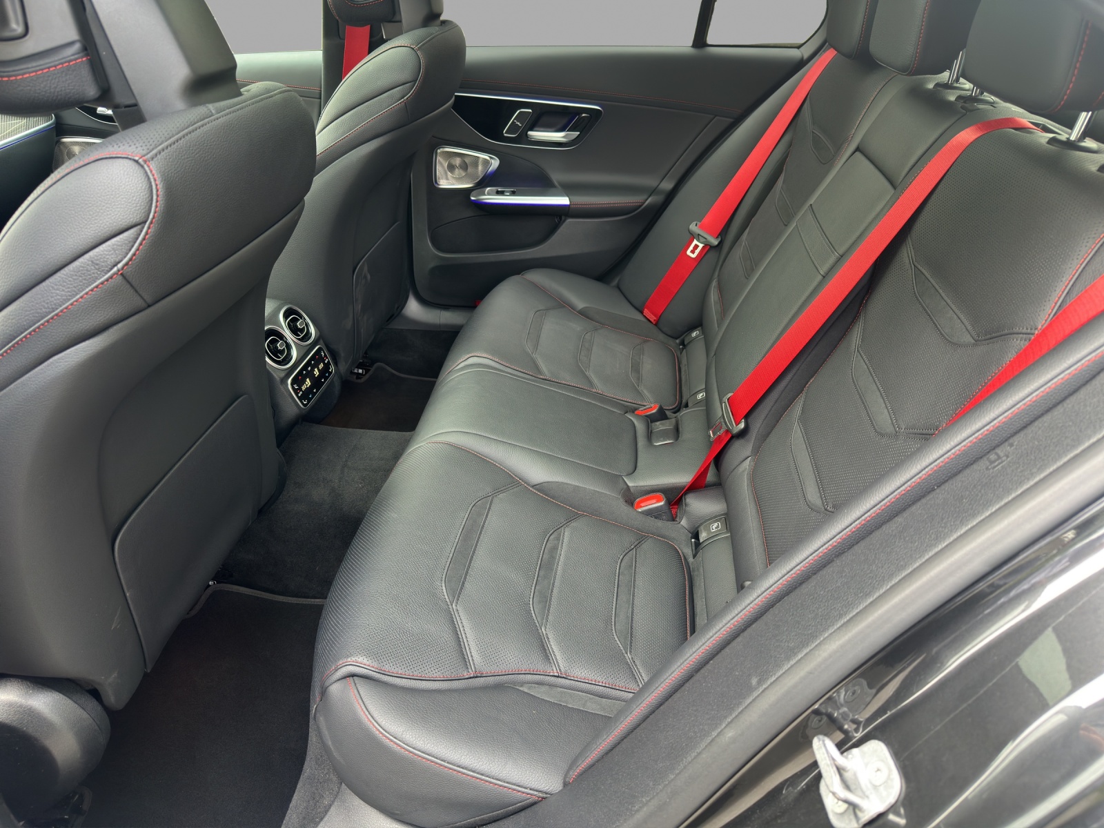 MERCEDES-BENZ C 43 AMG 4 Matic Executive Edition-image-13